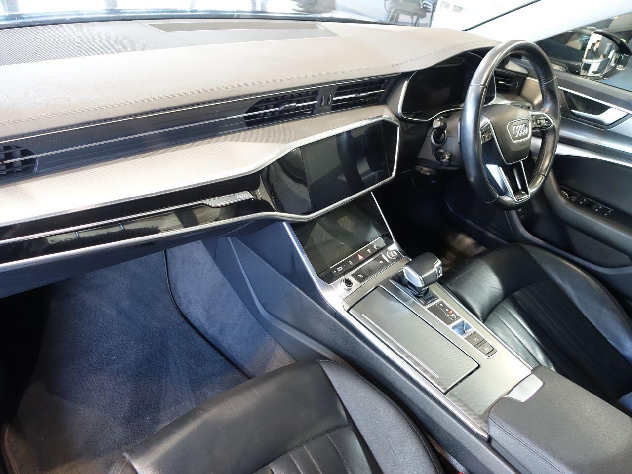 Audi A6 Saloon - Image 11