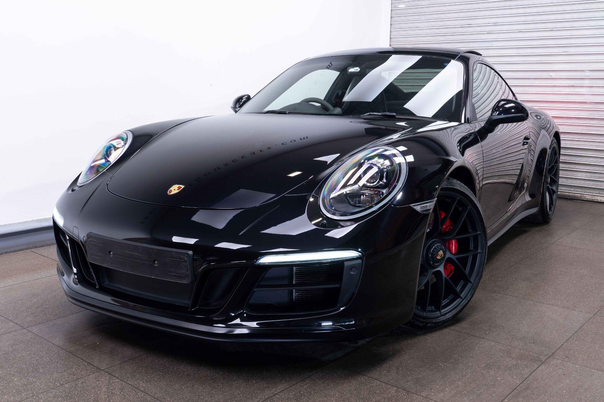 Porsche 911 - Image 3