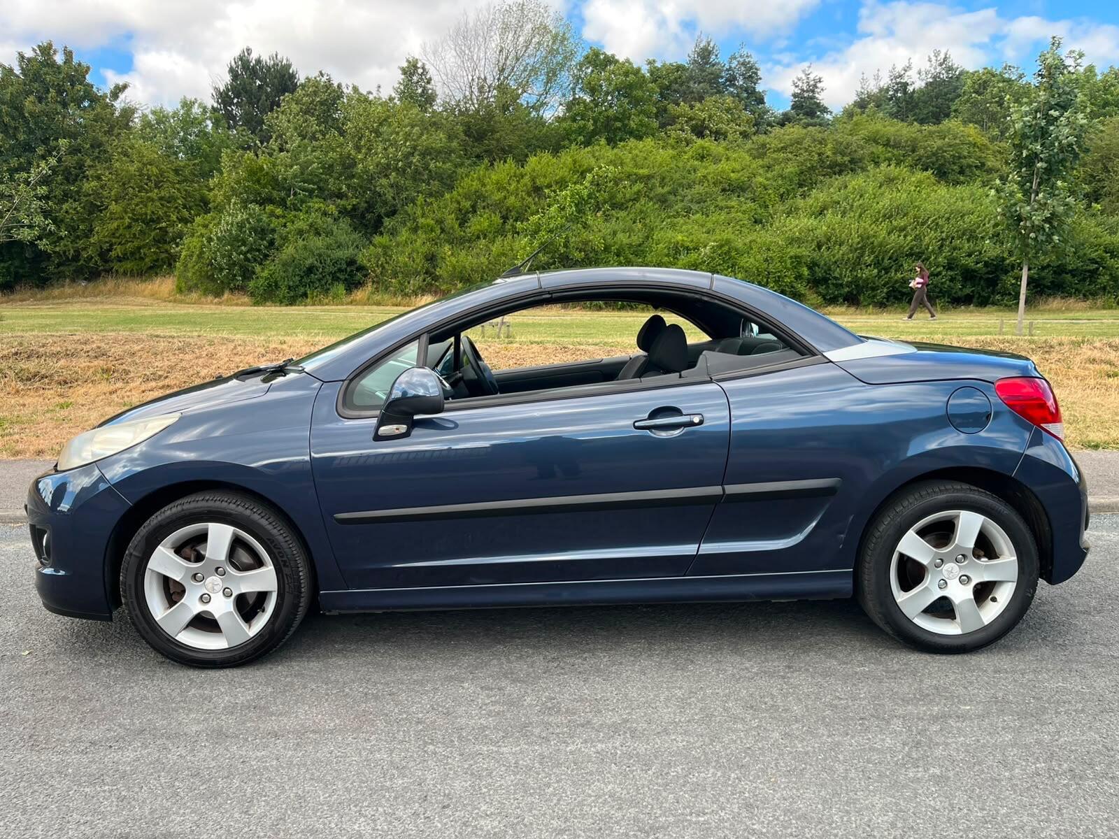 Peugeot 207 CC - Image 10