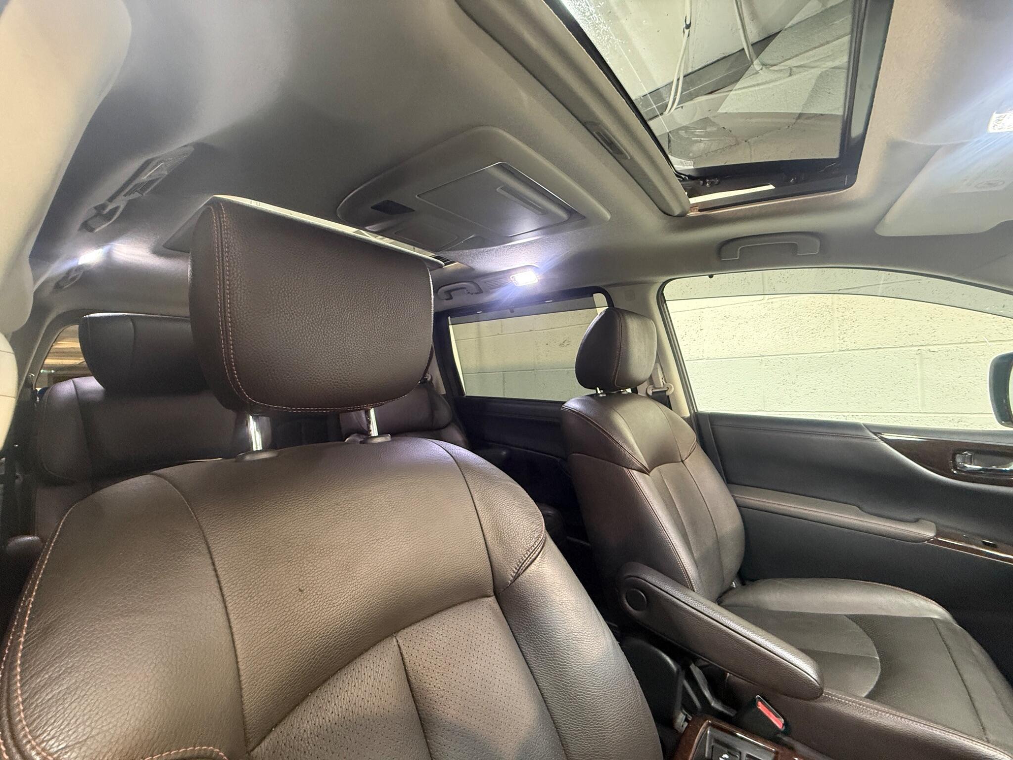 Nissan Elgrand - Image 9