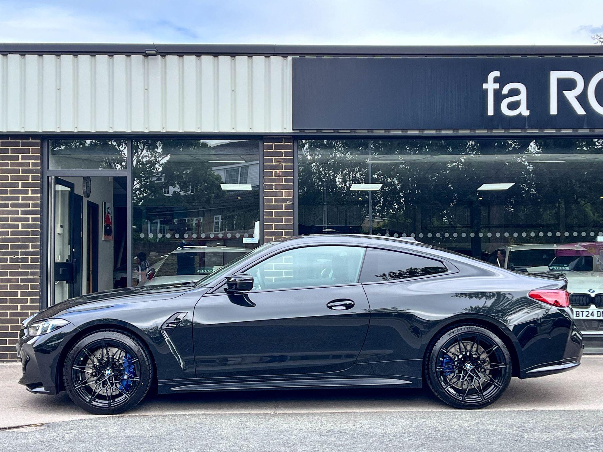 BMW M4 - Image 3