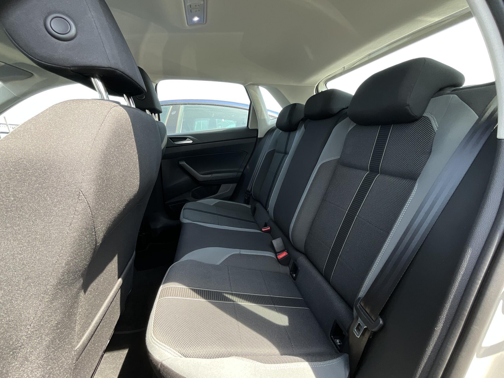 Volkswagen Polo - Image 14