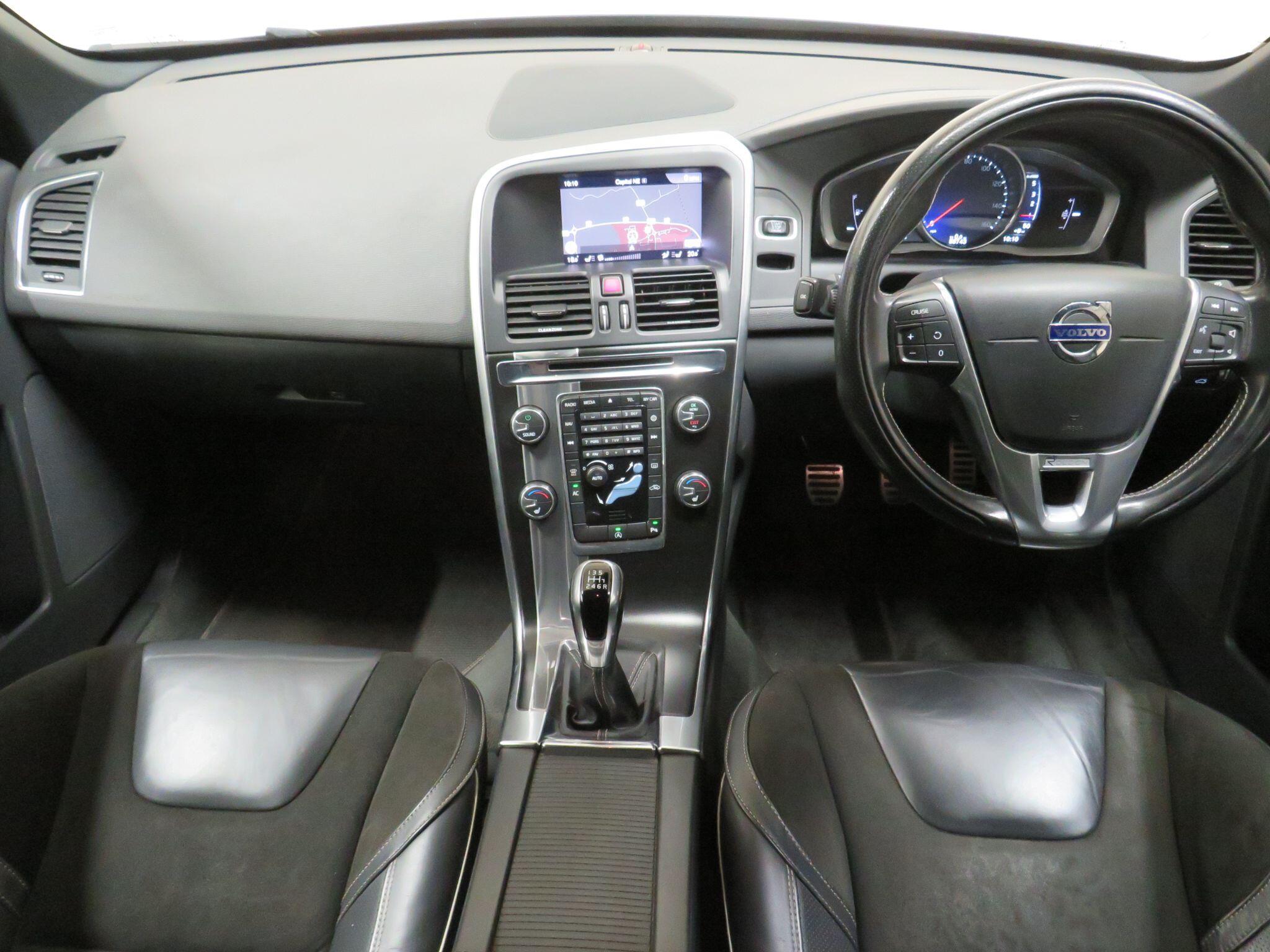 Volvo XC60 - Image 18