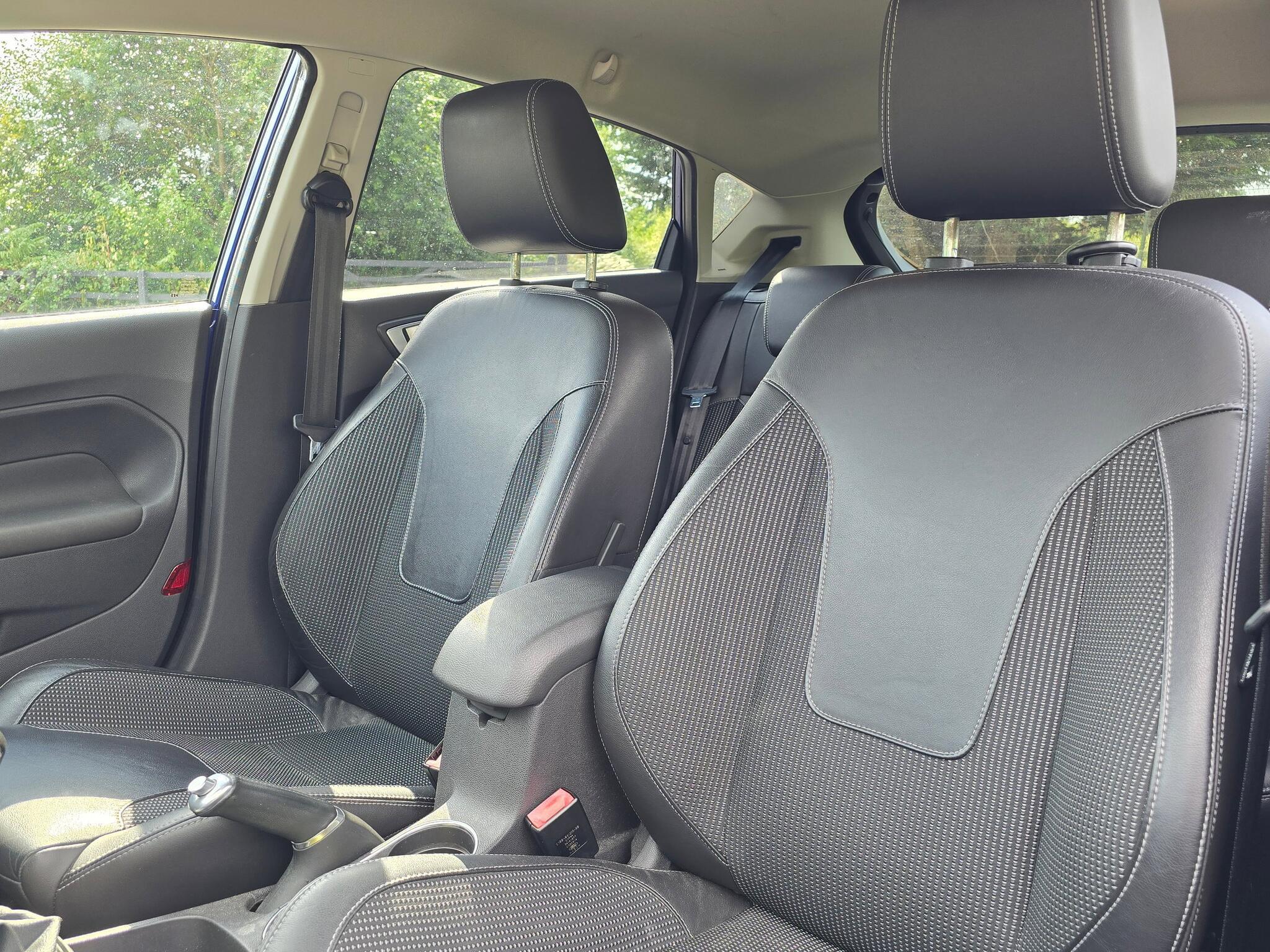 Ford Fiesta - Image 3