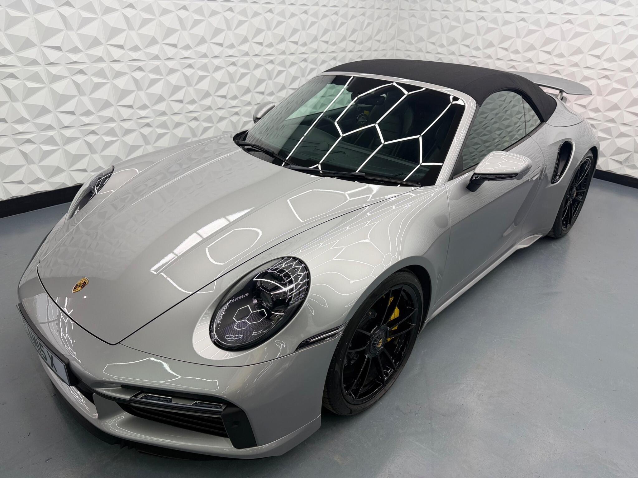 Porsche 911 - Image 15
