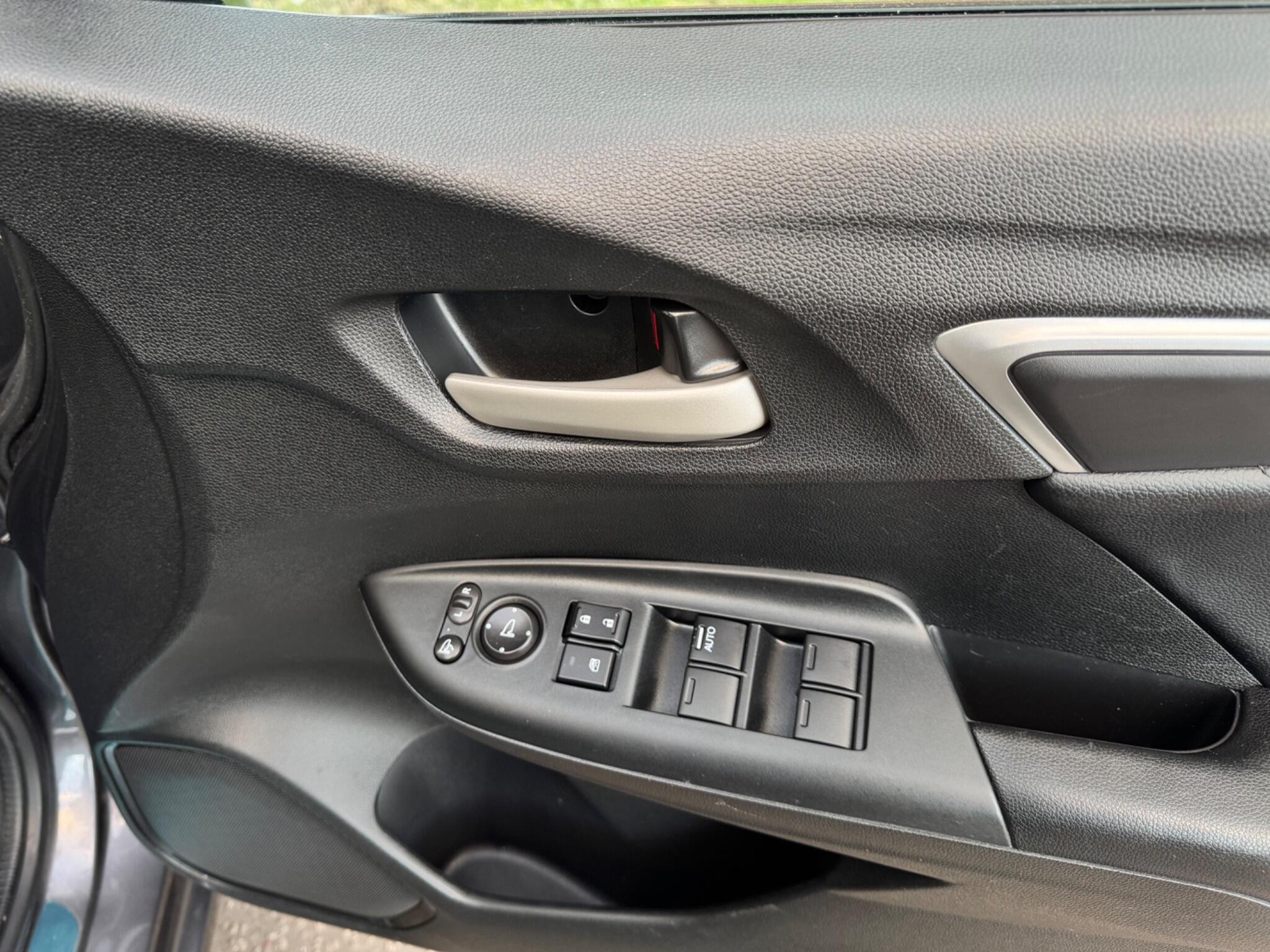 Honda Jazz - Image 37