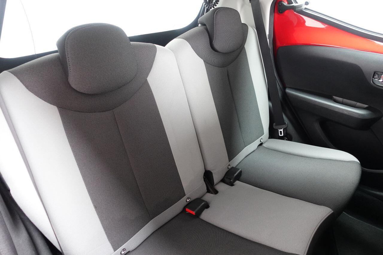 Toyota Aygo - Image 18