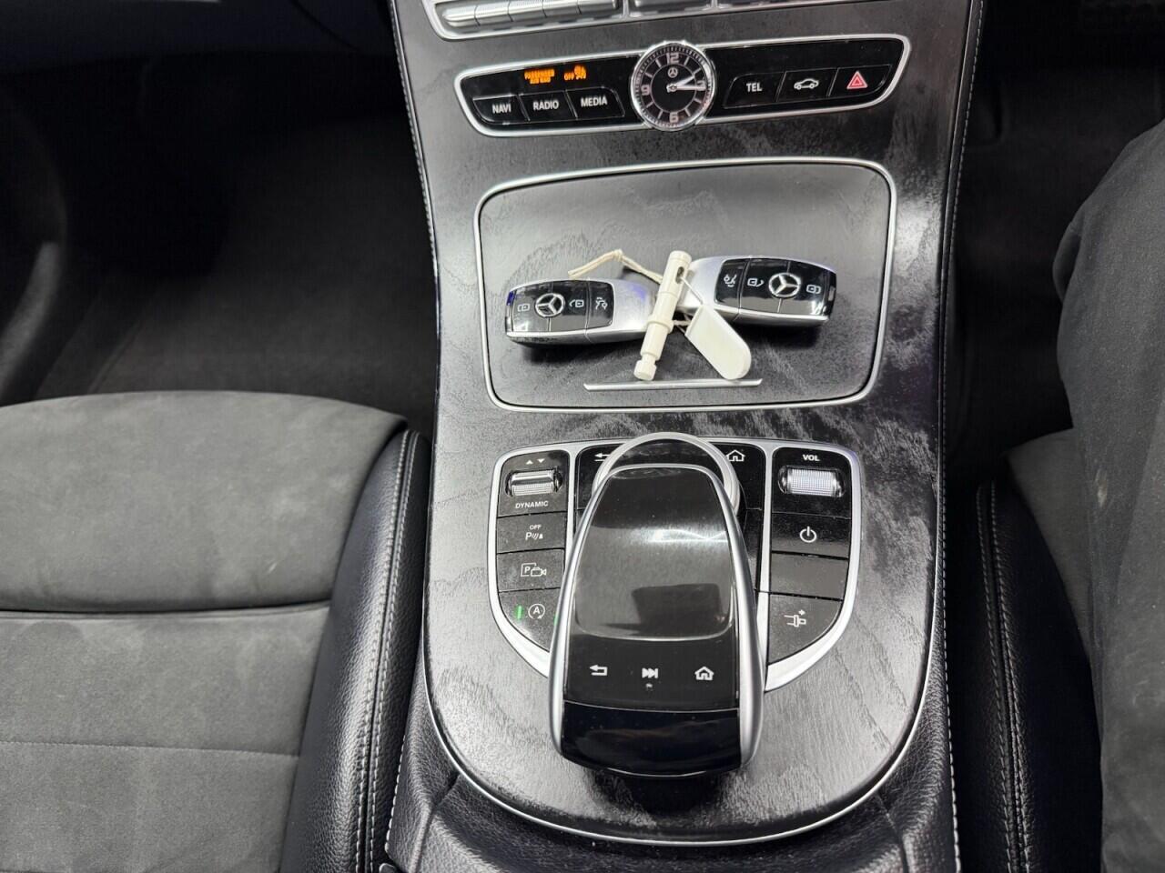 Mercedes E-Class - Image 30