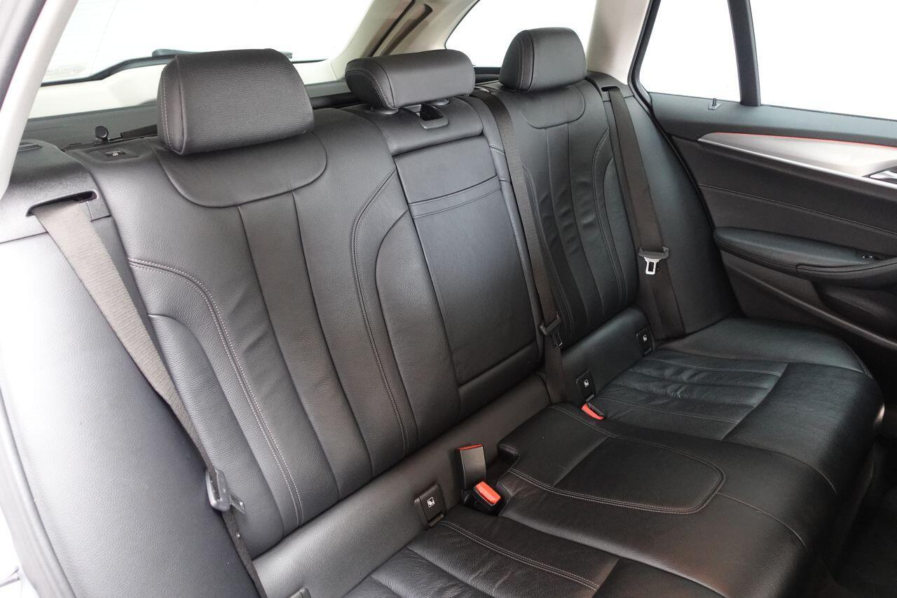BMW 5 Series - Image 18
