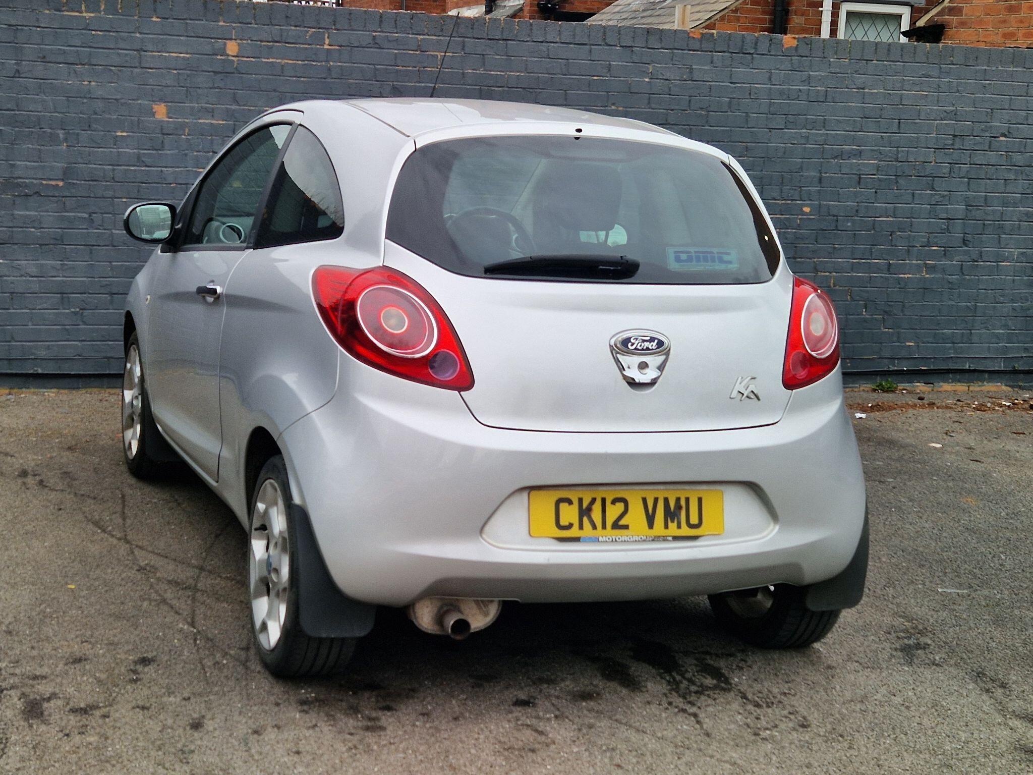 Ford KA - Image 8