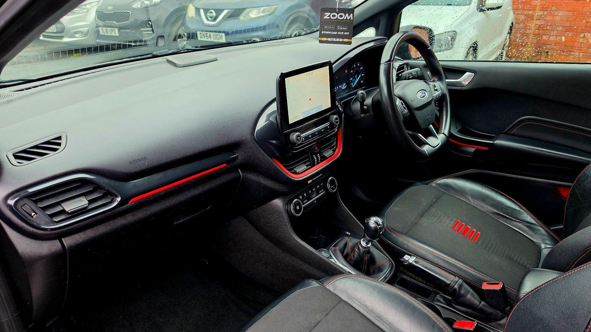 Ford Fiesta - Image 13