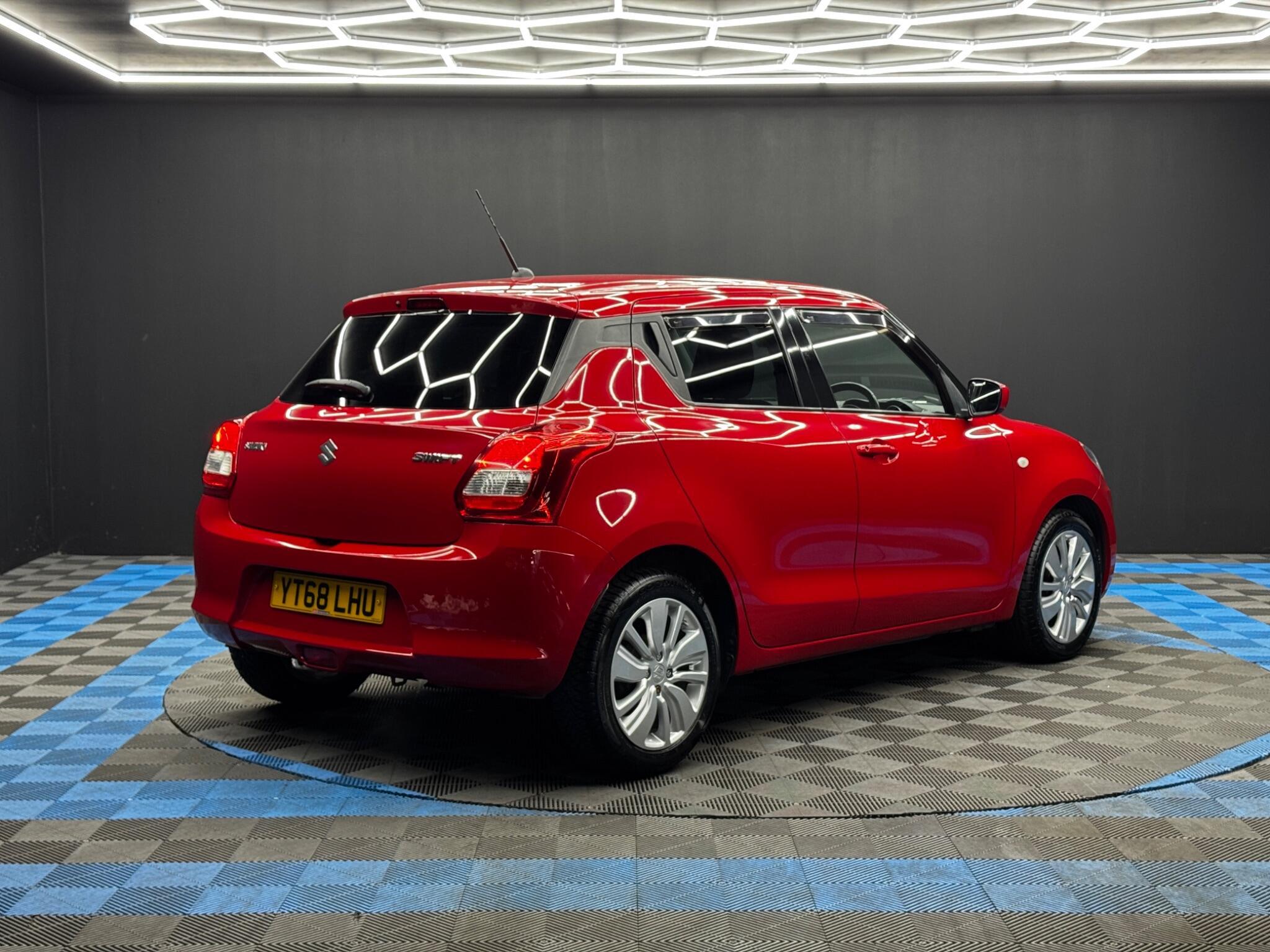 Suzuki Swift - Image 5