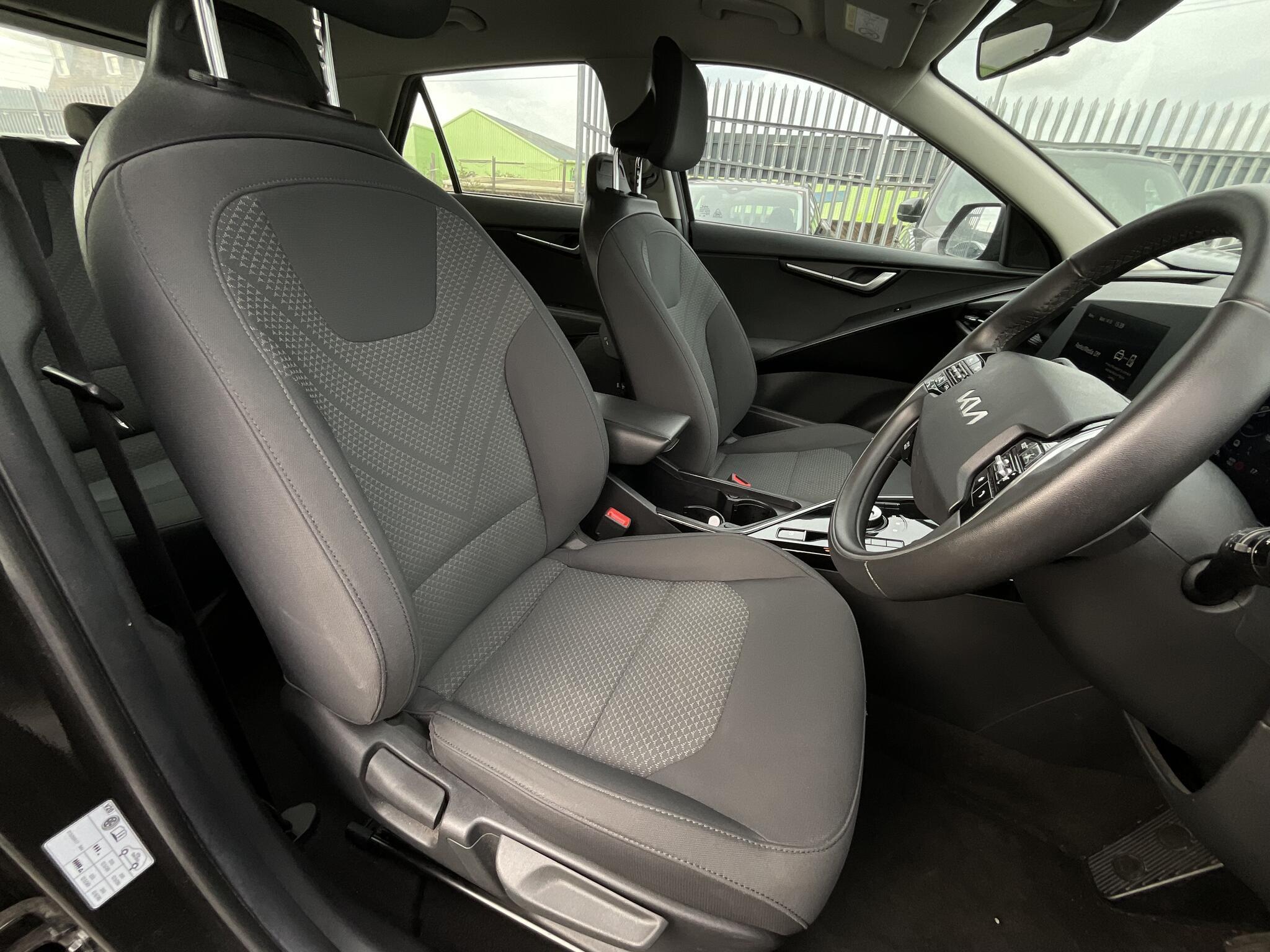 Kia Niro - Image 8