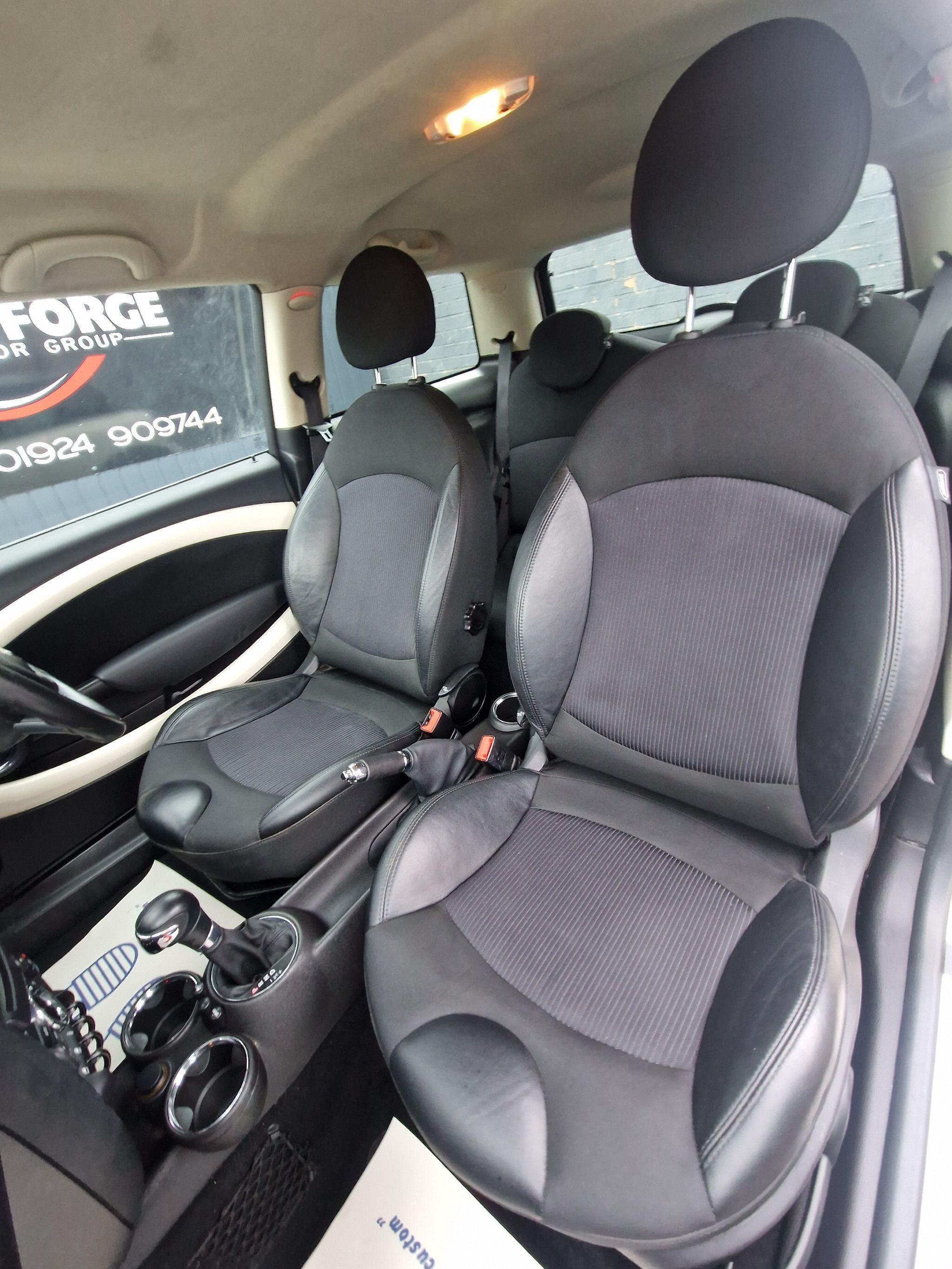 MINI Hatch - Image 35