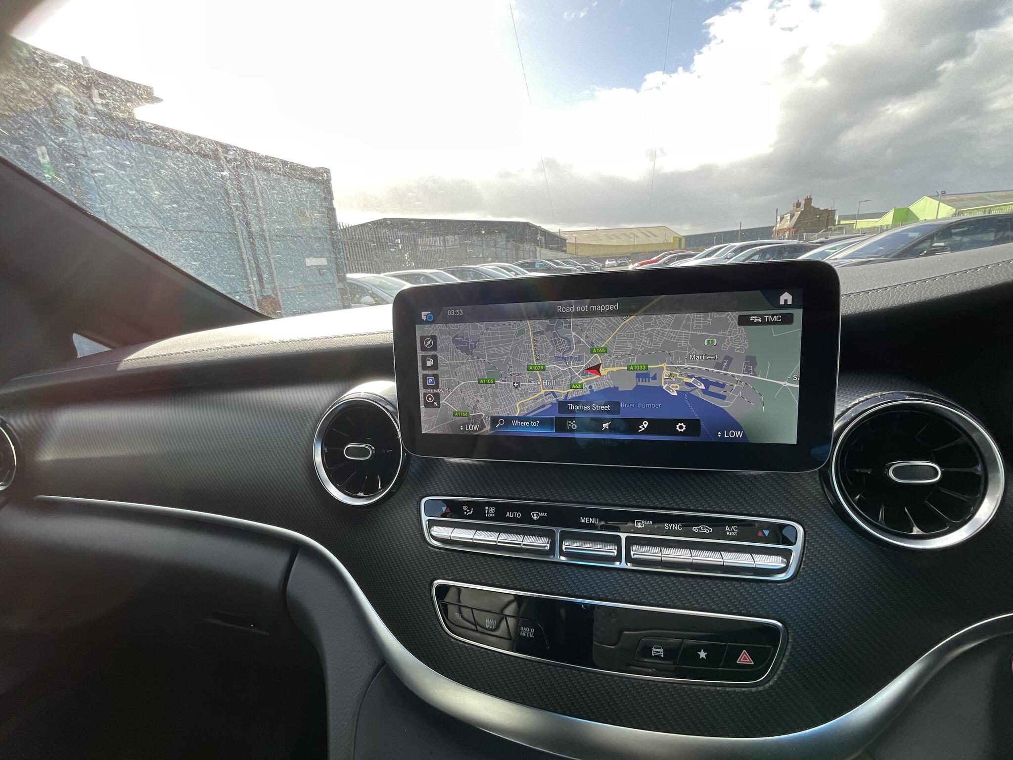 Mercedes V Class - Image 10
