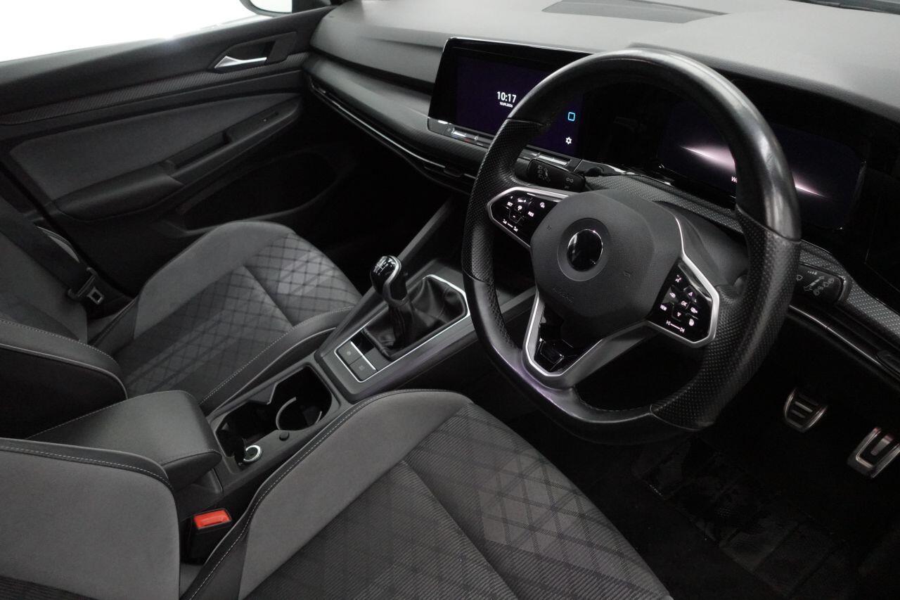 Volkswagen Golf - Image 7