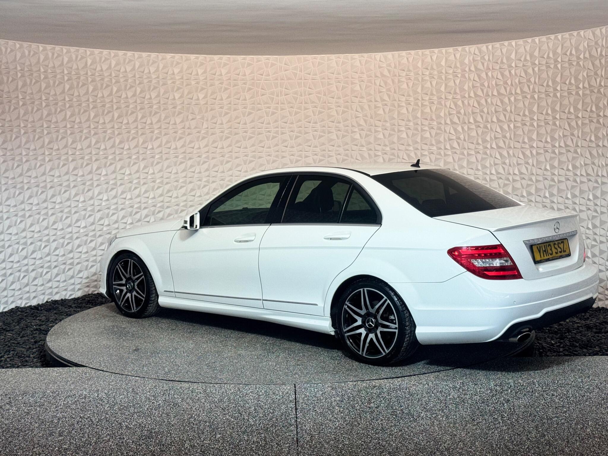 Mercedes C Class - Image 16