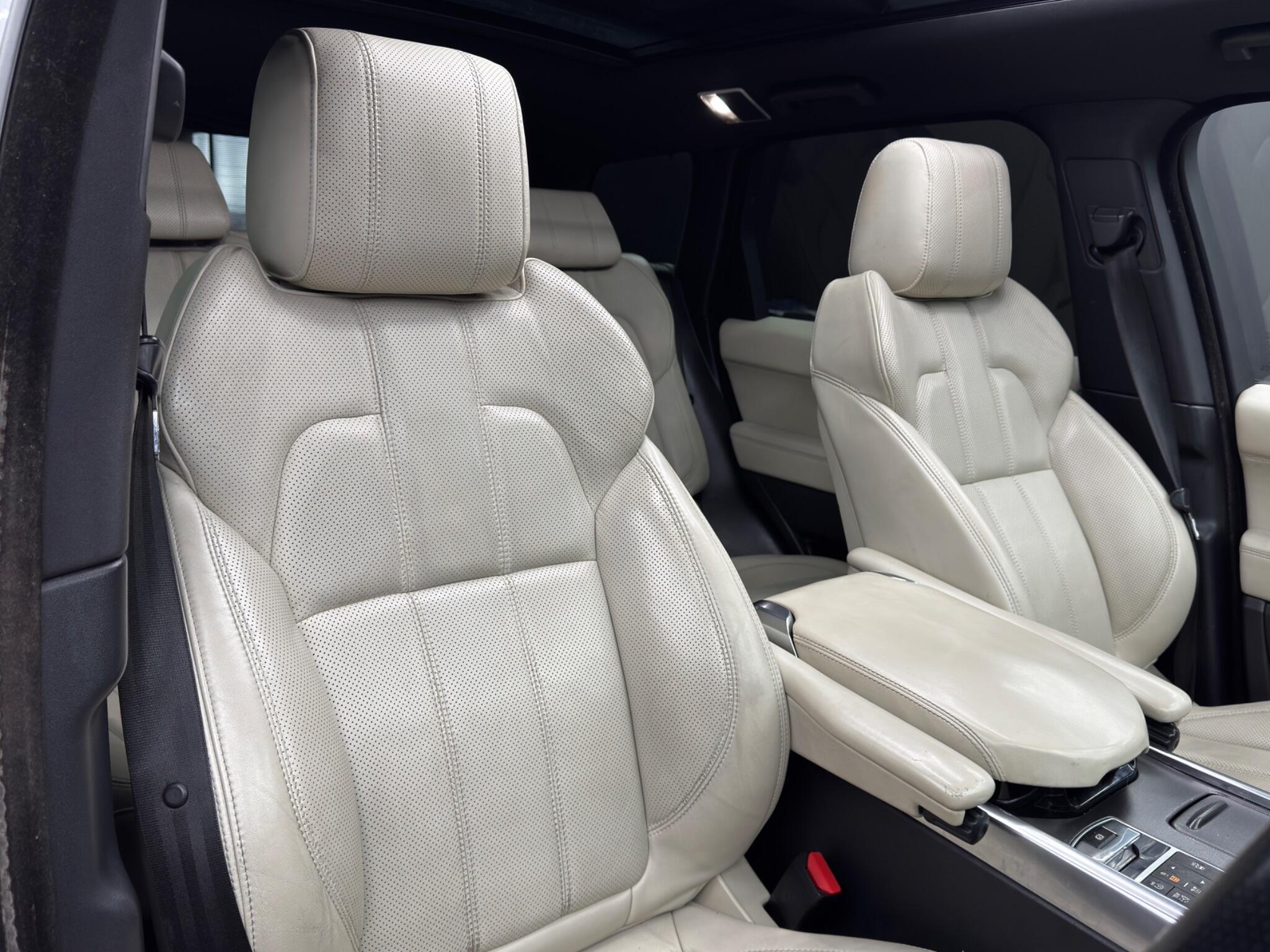 Land Rover RANGE ROVER SPORT - Image 12