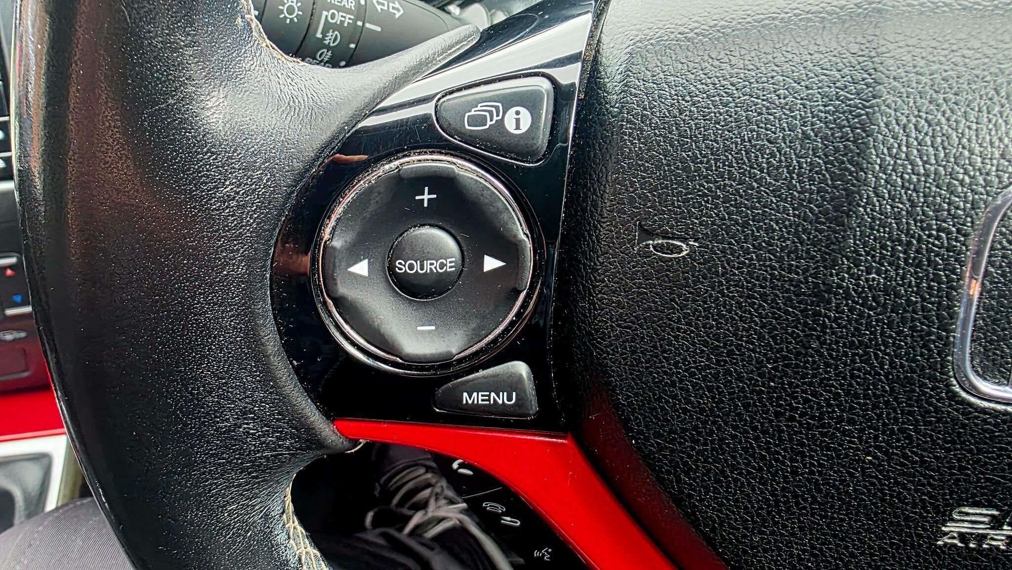 Honda Civic - Image 28