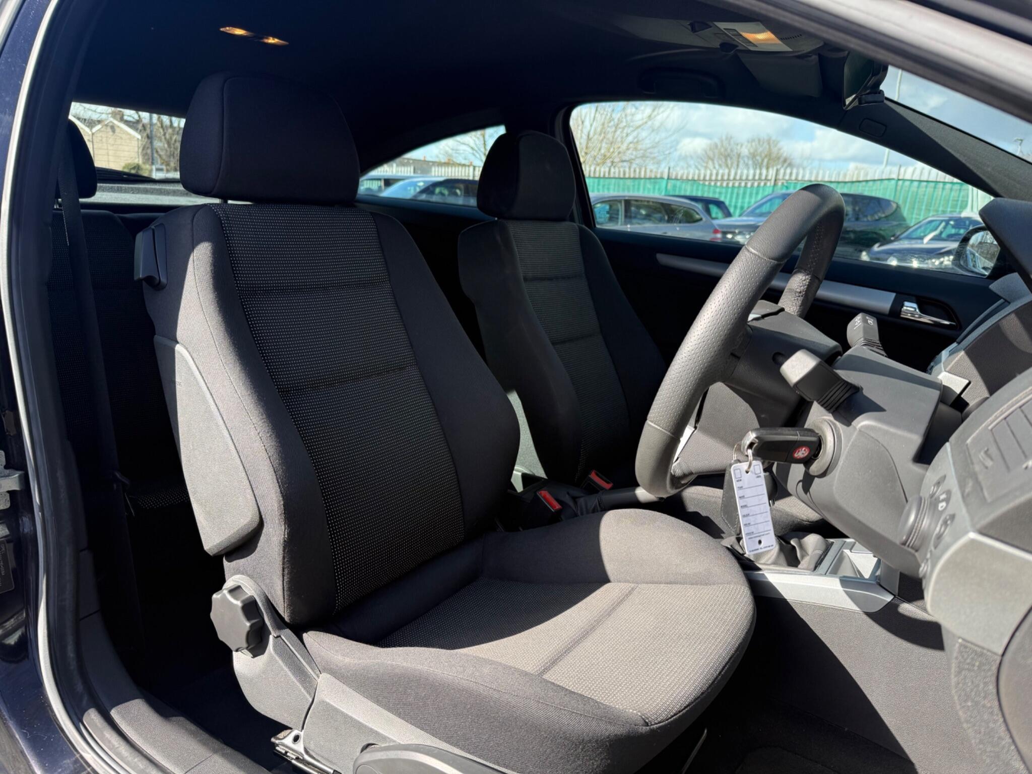 Vauxhall Astra - Image 24