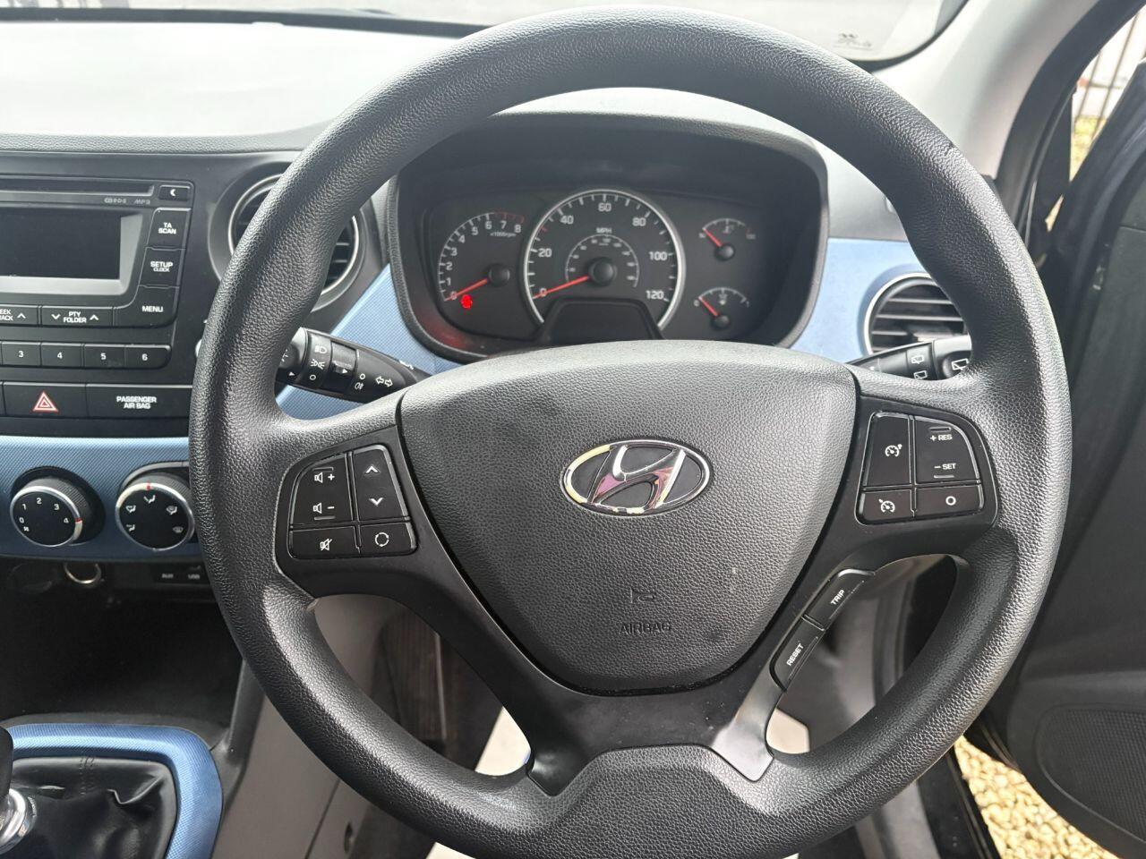 Hyundai i10 - Image 12