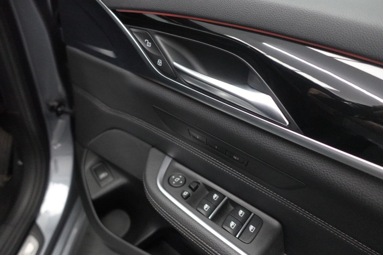 BMW 6 SERIES GRAN TURISMO - Image 18