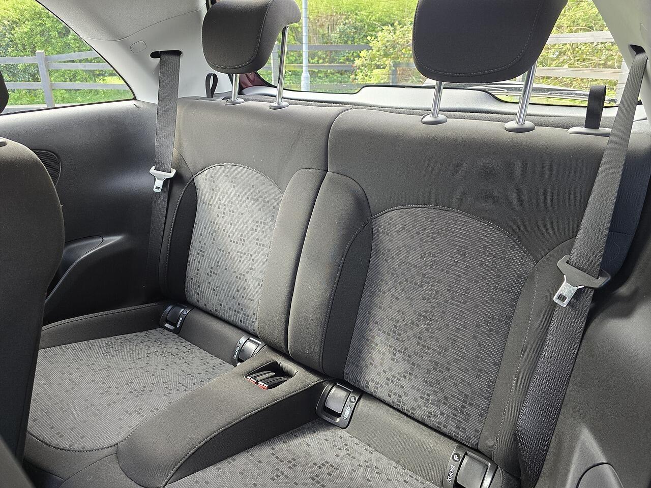 Vauxhall ADAM - Image 6