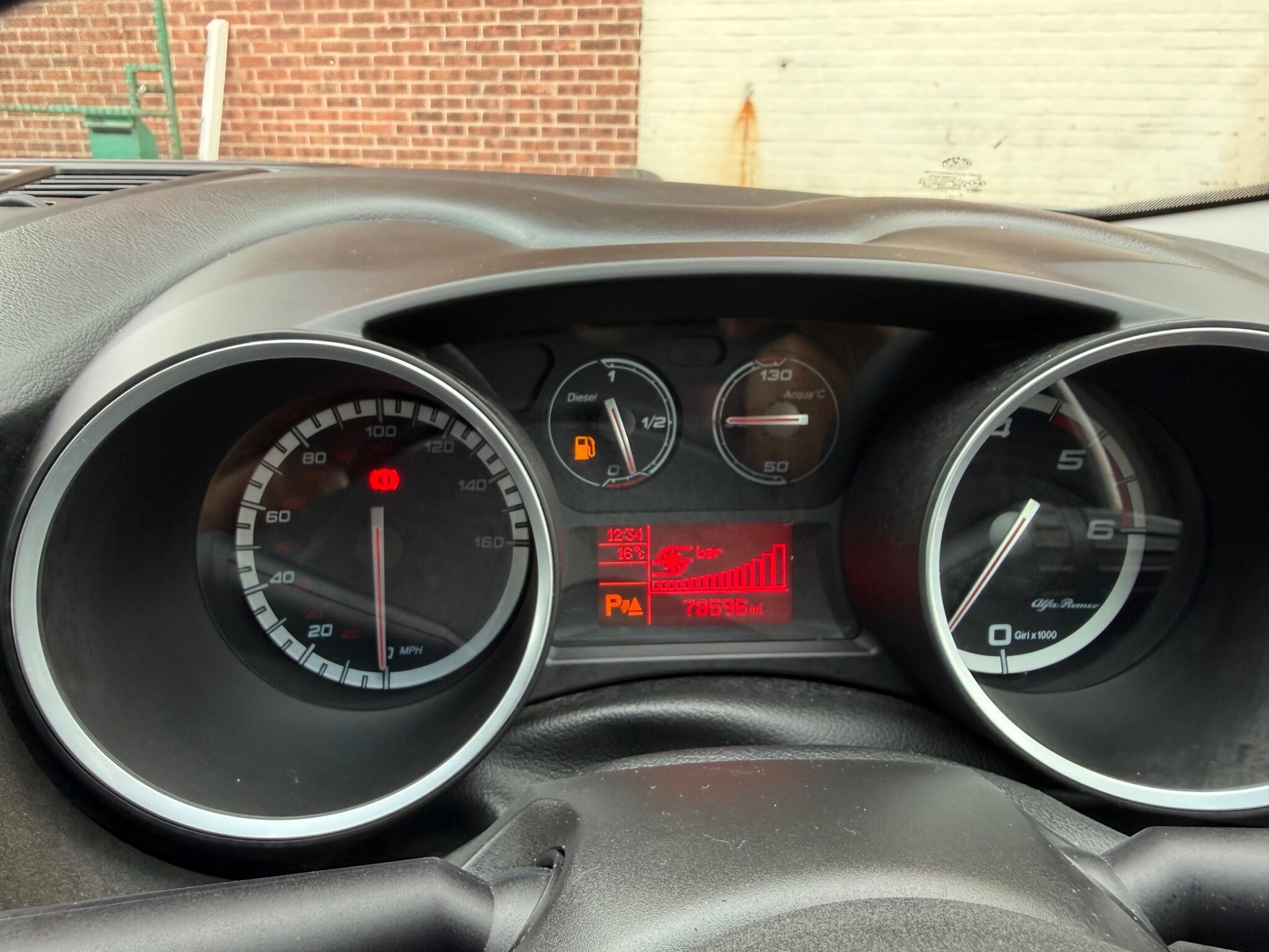 Alfa Romeo Giulietta - Image 17