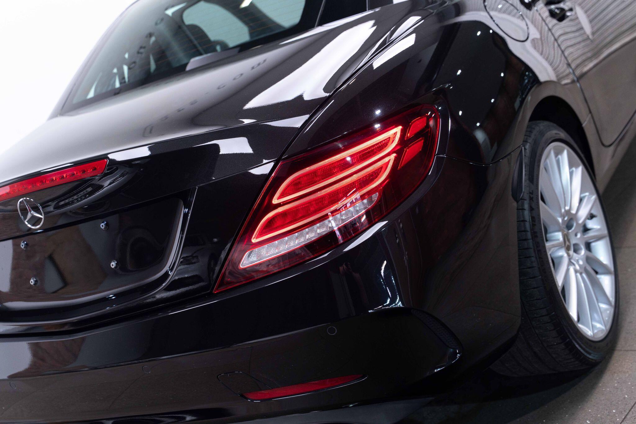 Mercedes SLC - Image 32
