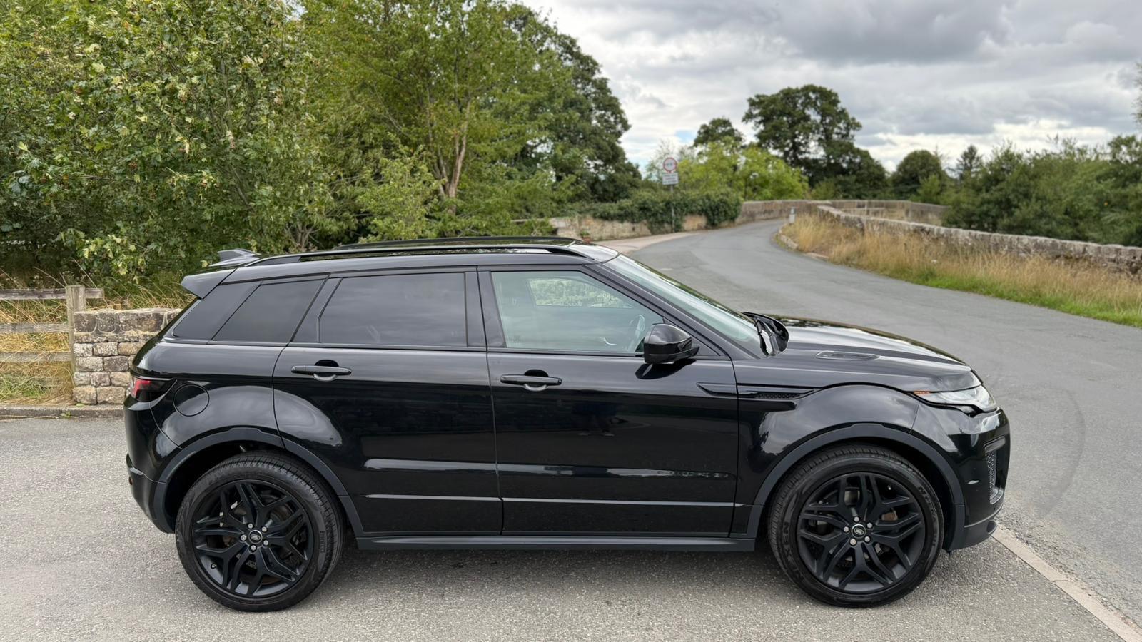 Land Rover Range Rover Evoque - Image 6