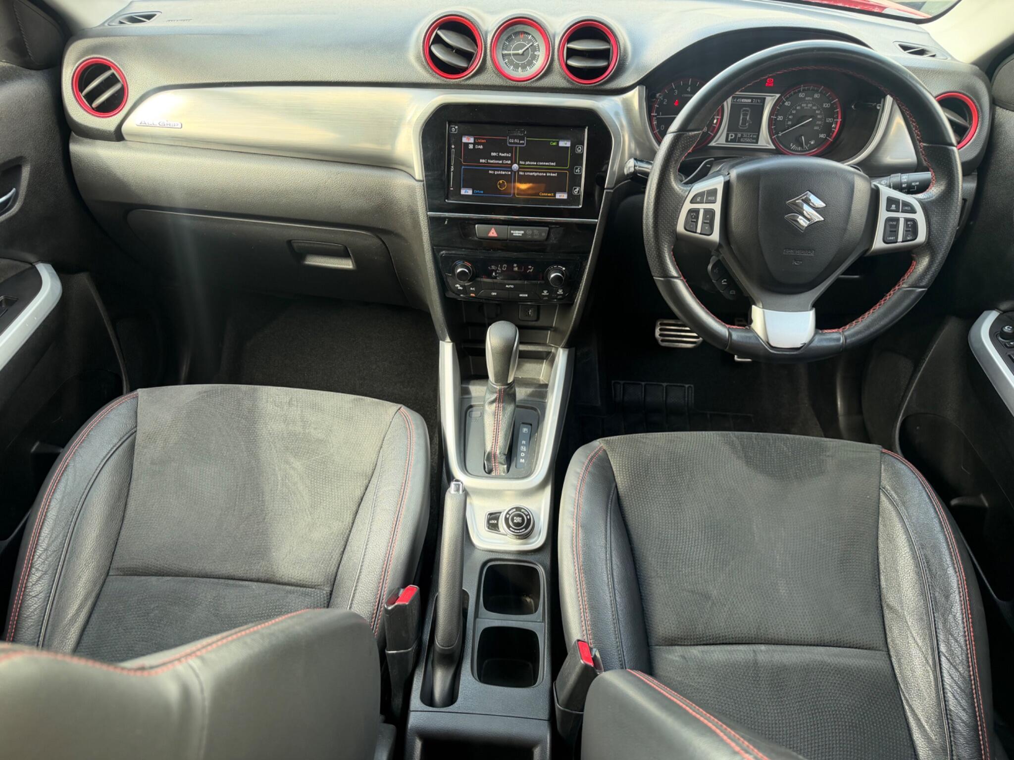 Suzuki Vitara - Image 13