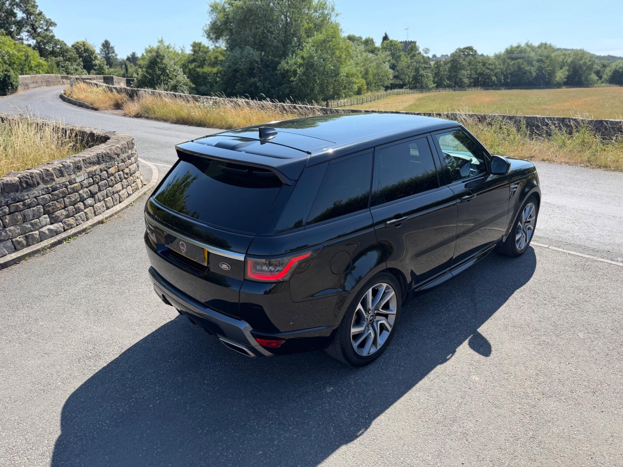 Land Rover RANGE ROVER SPORT - Image 16