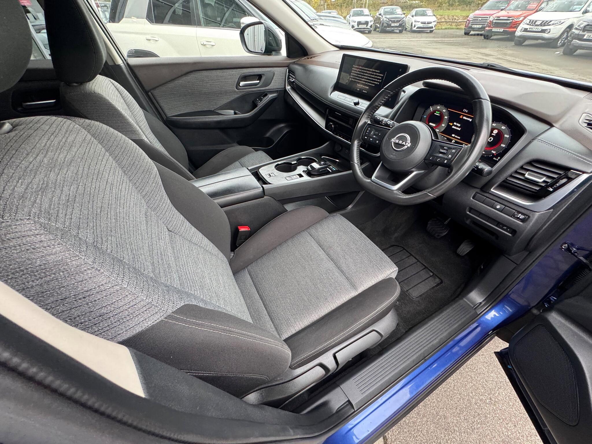 Nissan X-Trail - Image 3