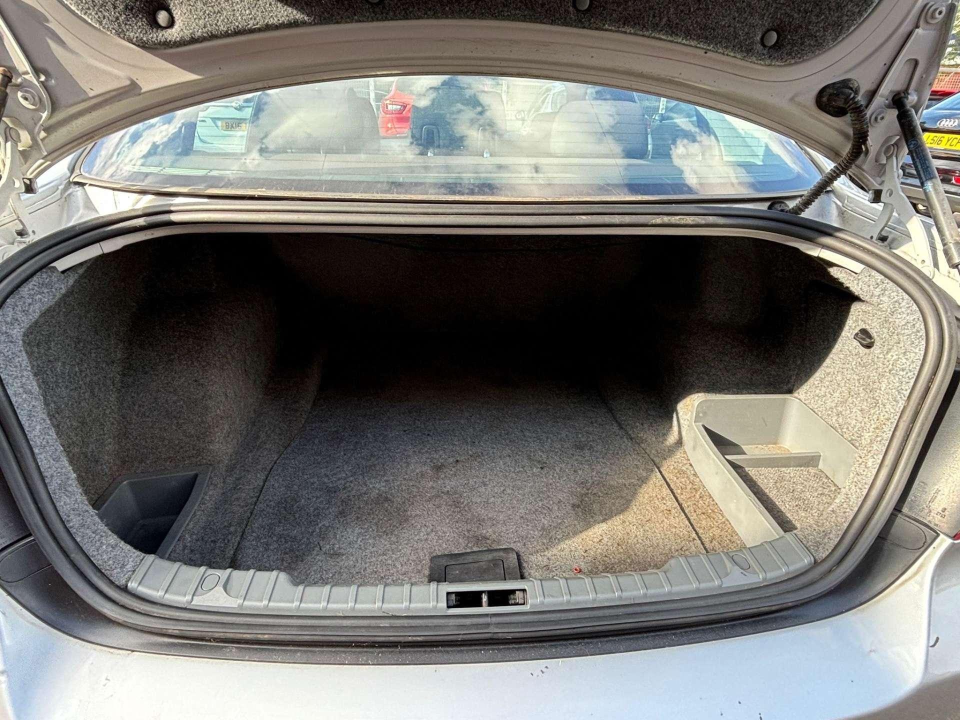 BMW 3 Series - Image 18