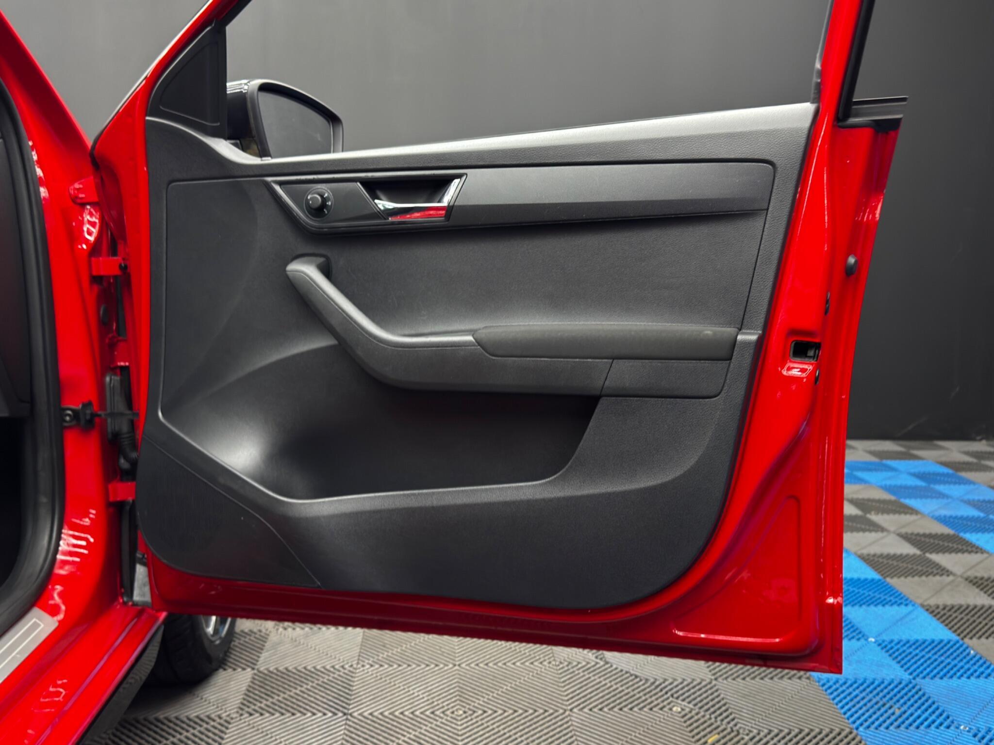 Skoda Fabia - Image 37