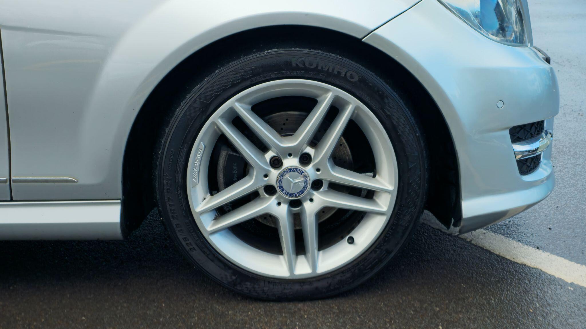 Mercedes C Class - Image 4