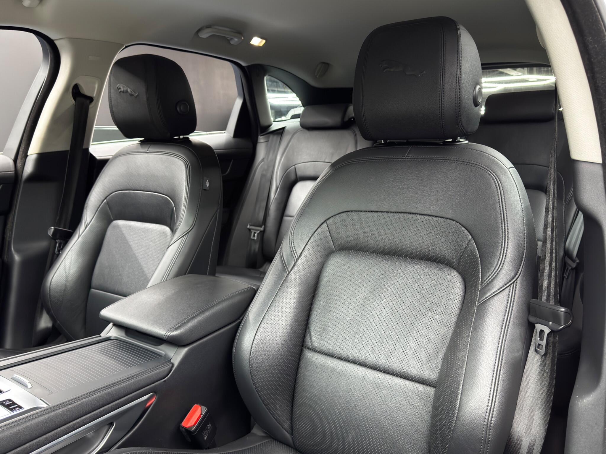 Jaguar F-Pace - Image 14