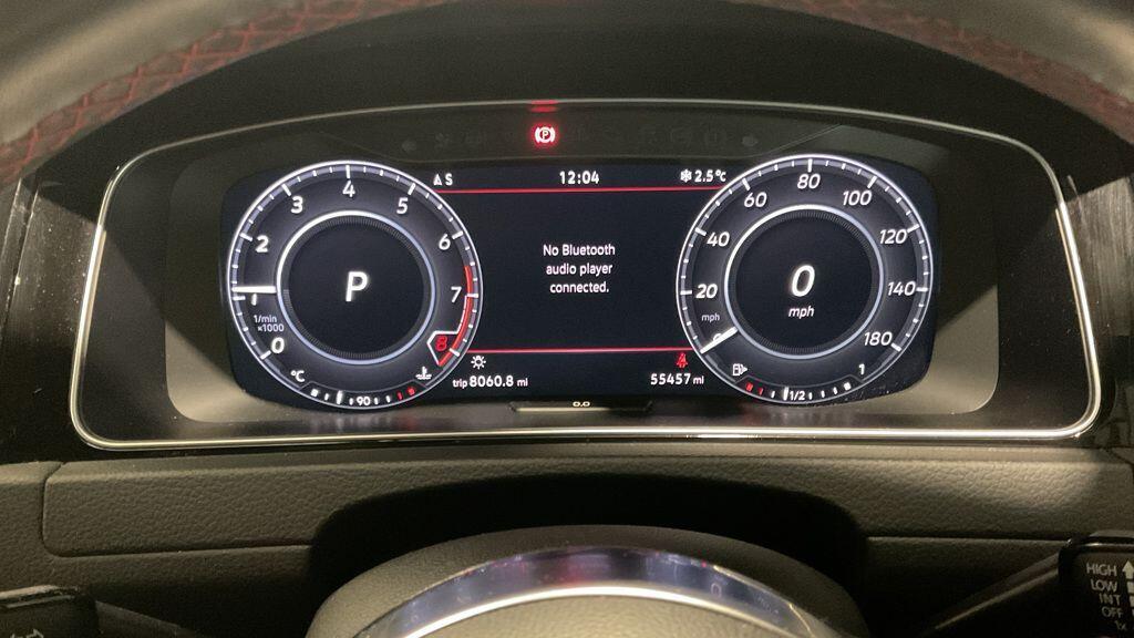 Volkswagen Golf - Image 2