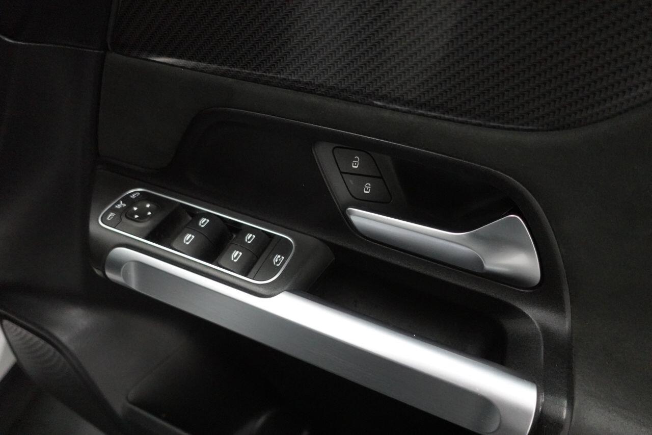 Mercedes-benz GLB - Image 20