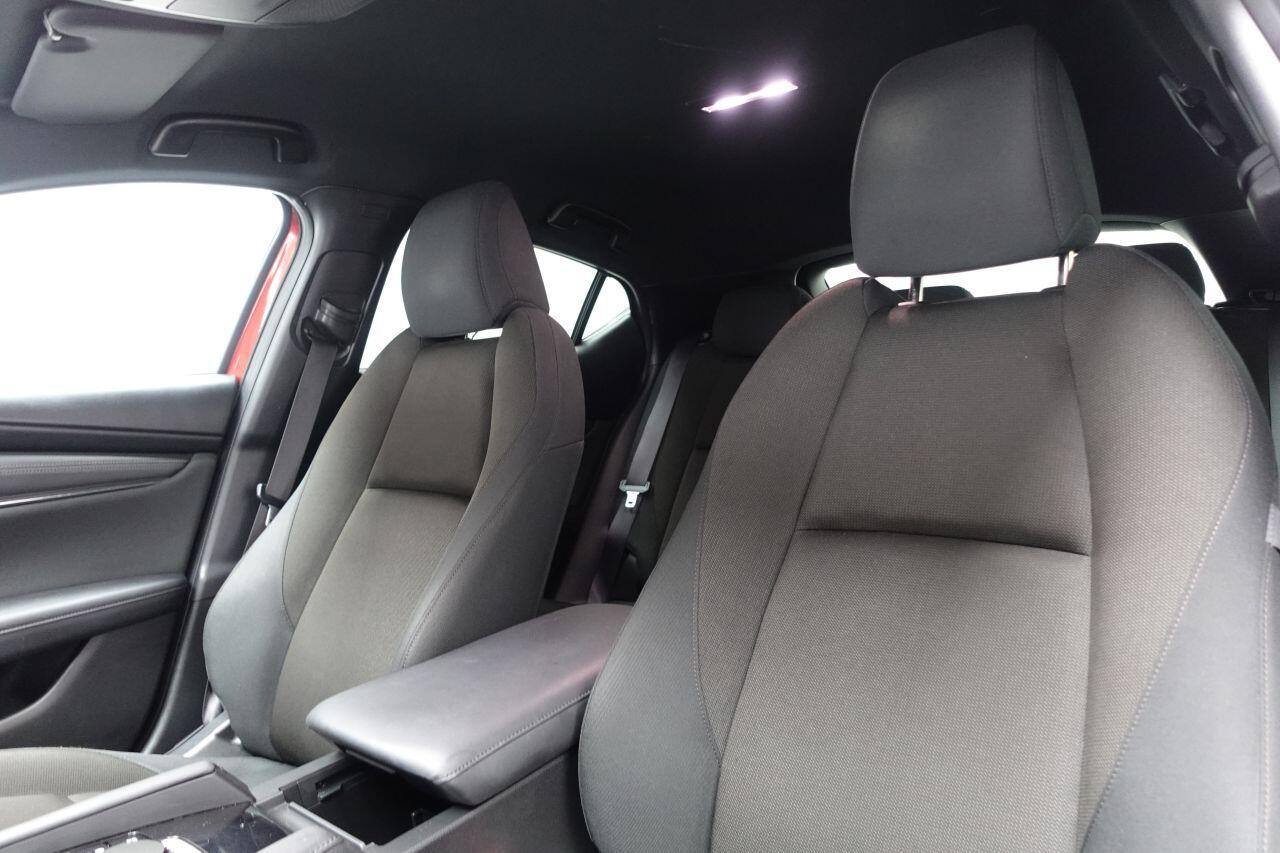 Mazda MAZDA3 - Image 17