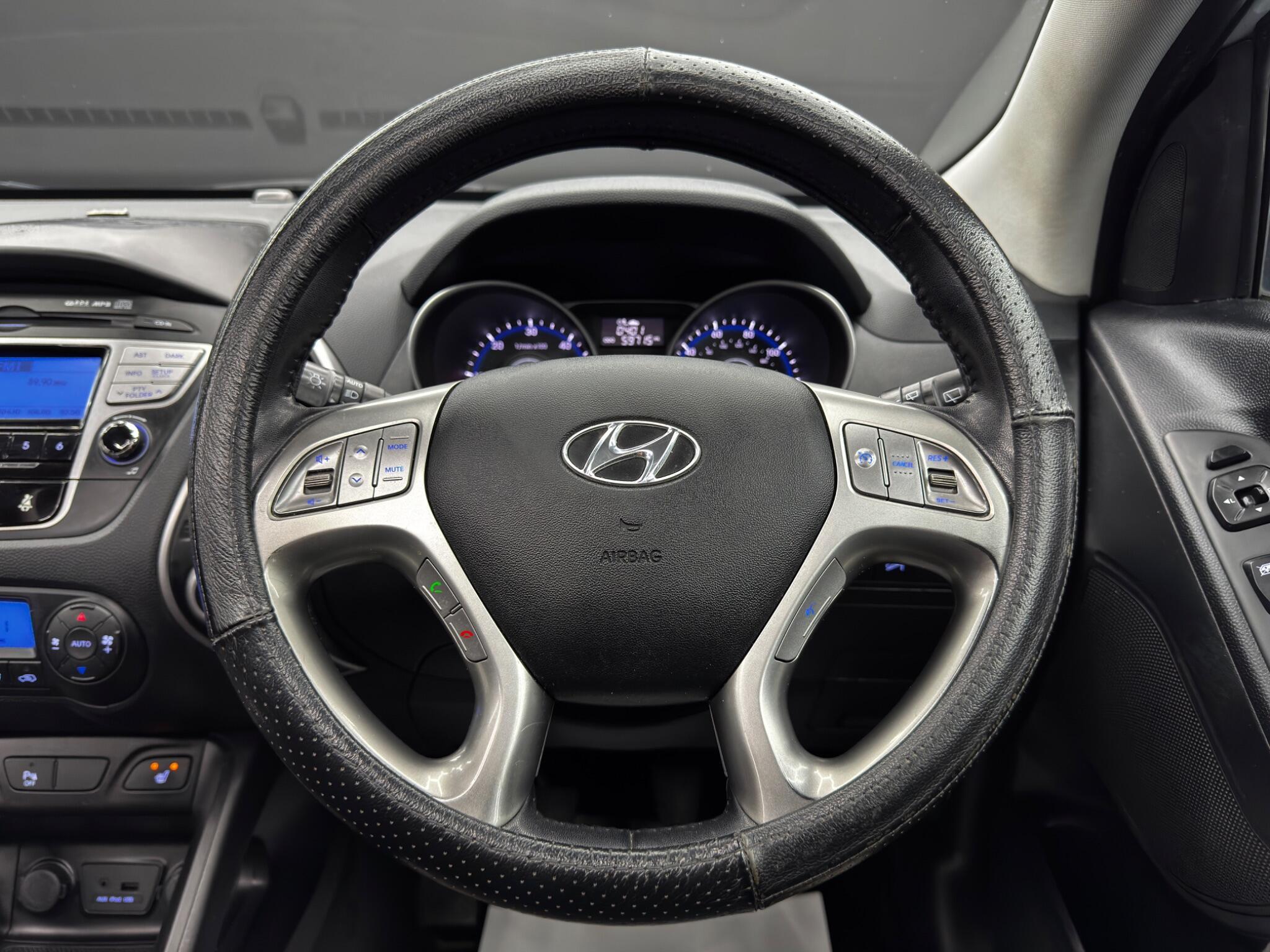 Hyundai ix35 - Image 19