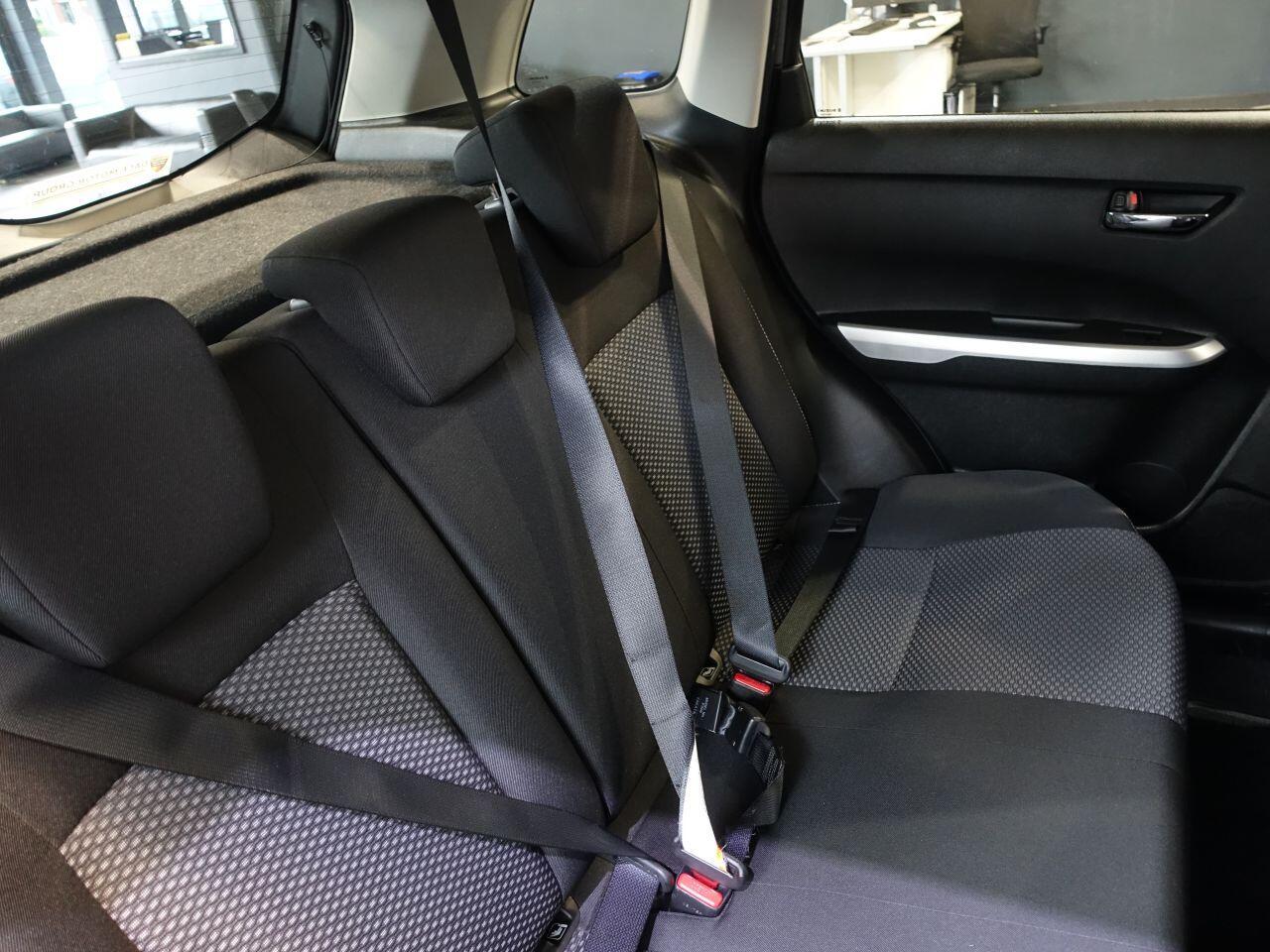 Suzuki Vitara - Image 13