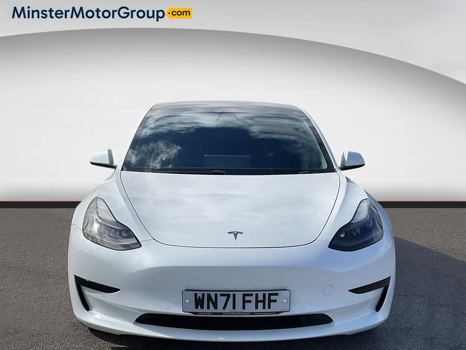 Tesla Model 3 - Image 5