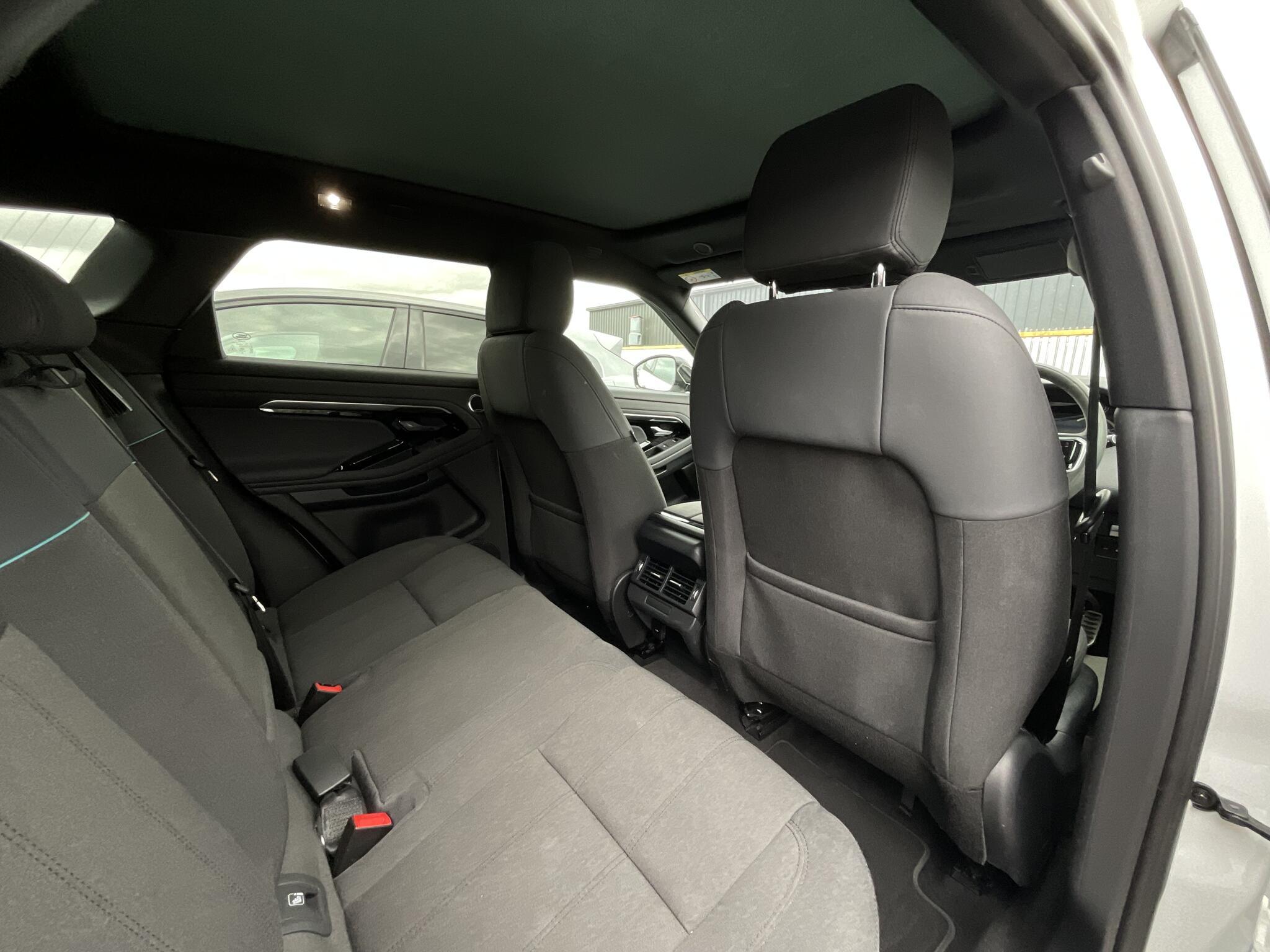 Land Rover Range Rover Evoque - Image 10