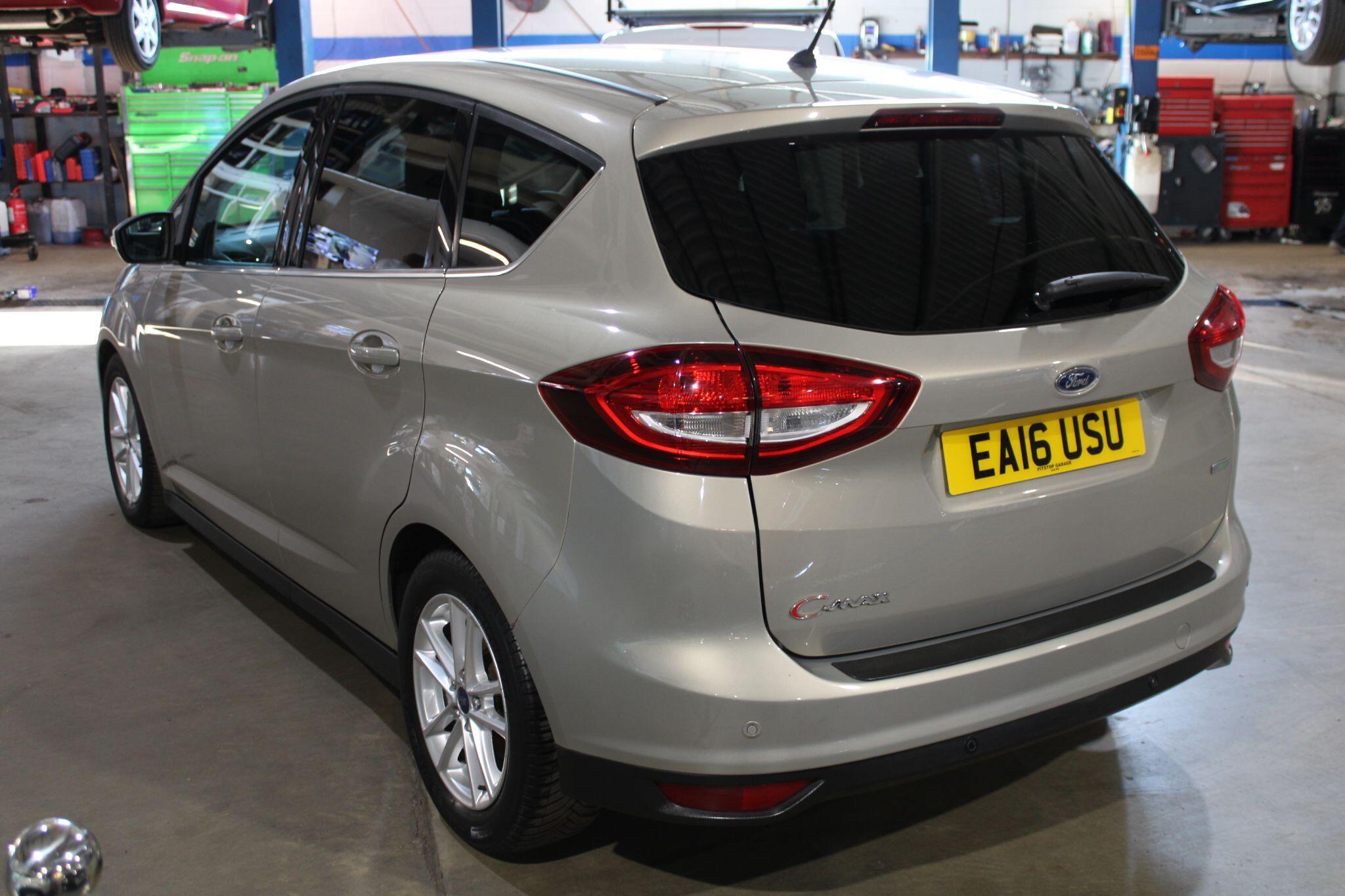 Ford C-MAX - Image 15