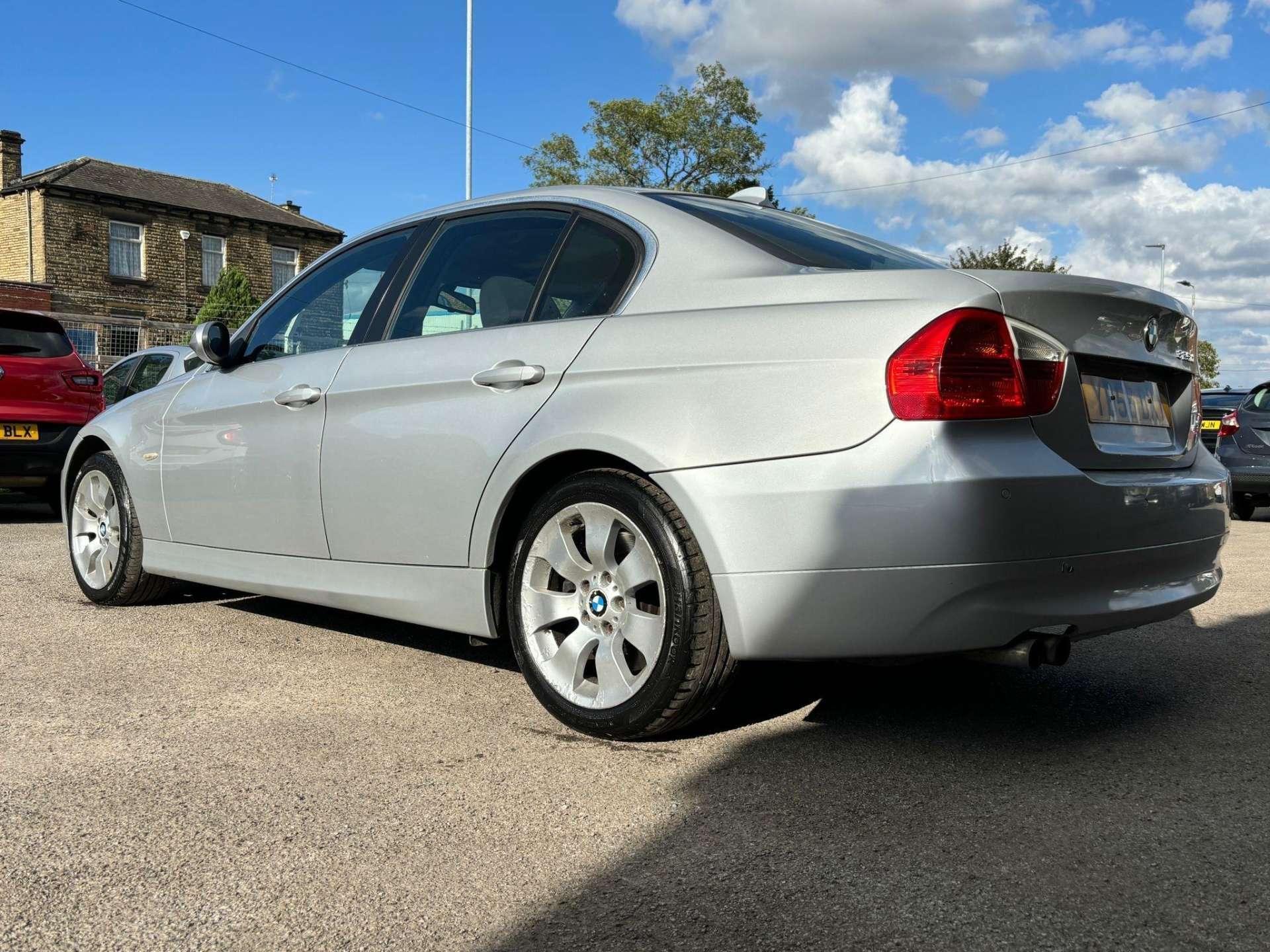 BMW 3 Series - Image 23