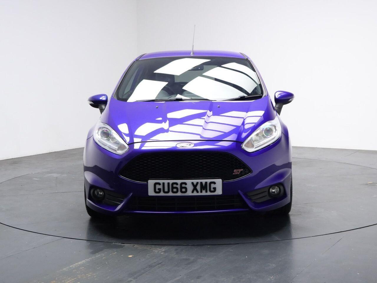 Ford Fiesta - Image 5