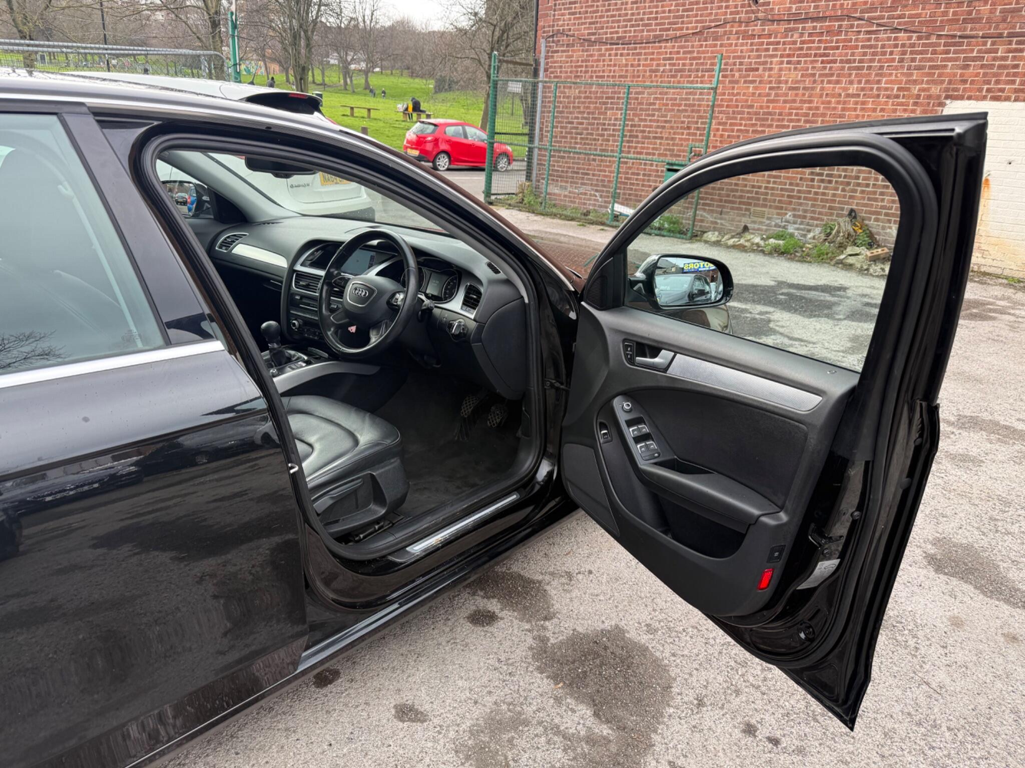 Audi A4 - Image 23