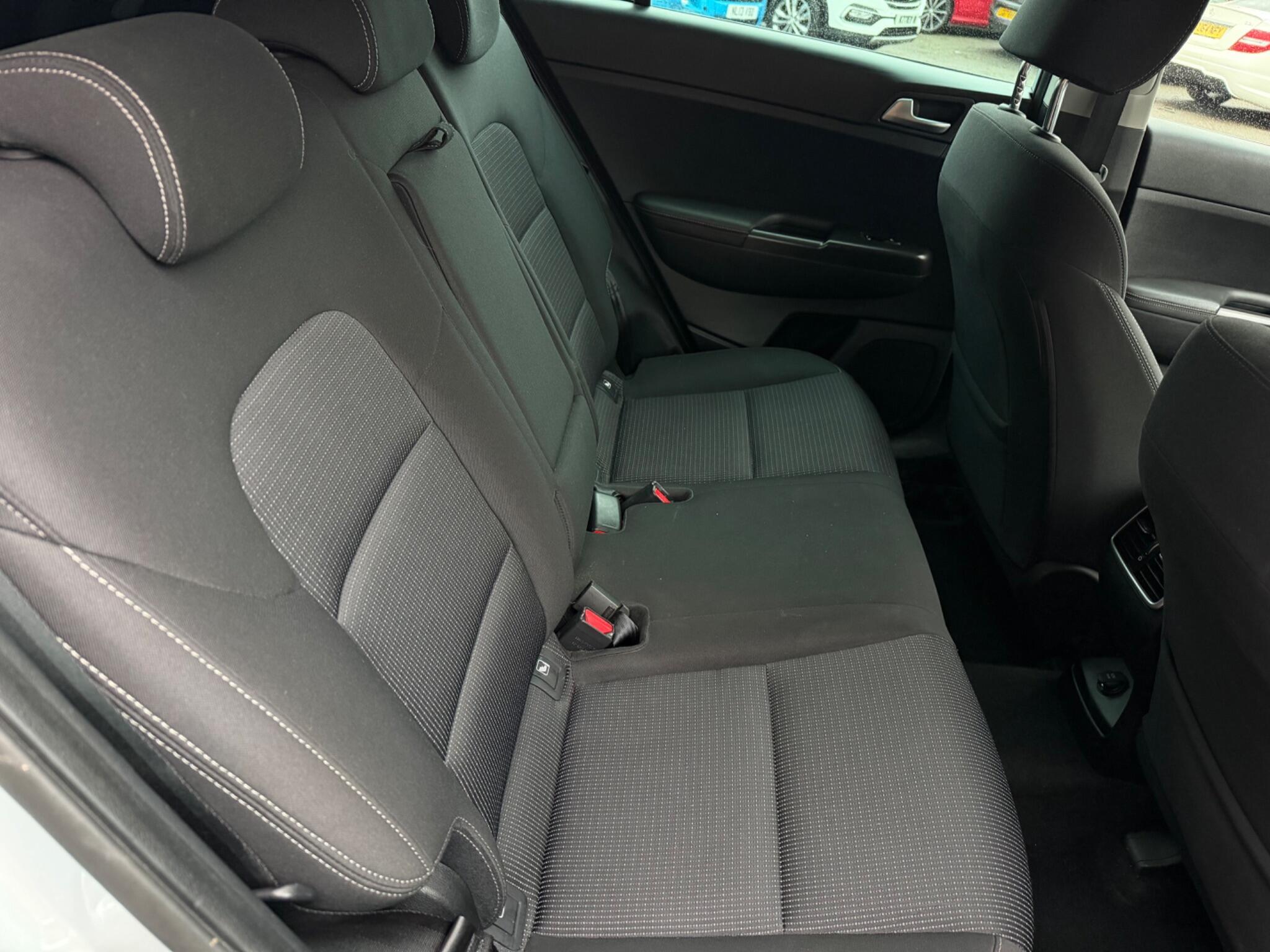 Kia Sportage - Image 14