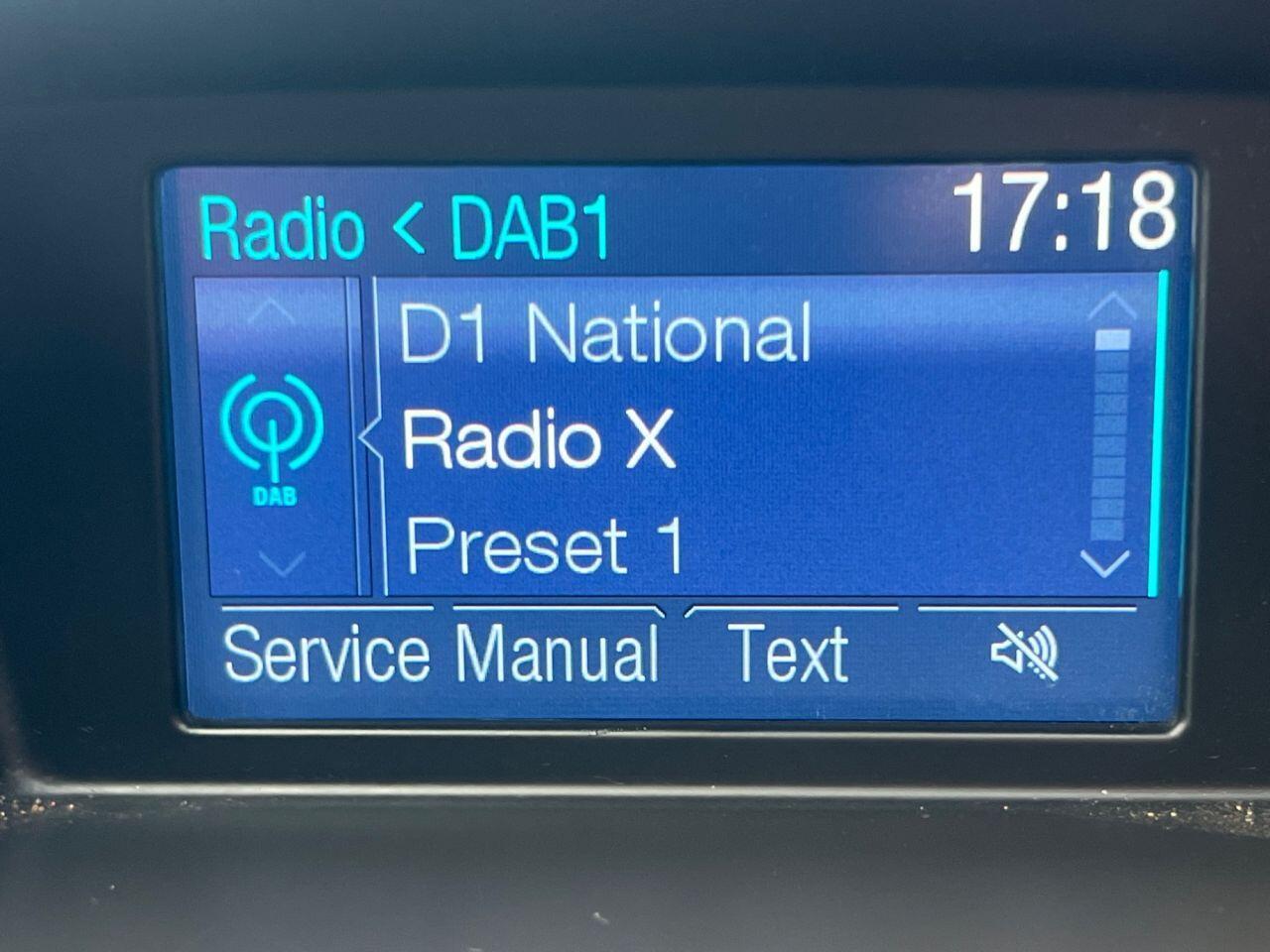 Ford Fiesta - Image 17